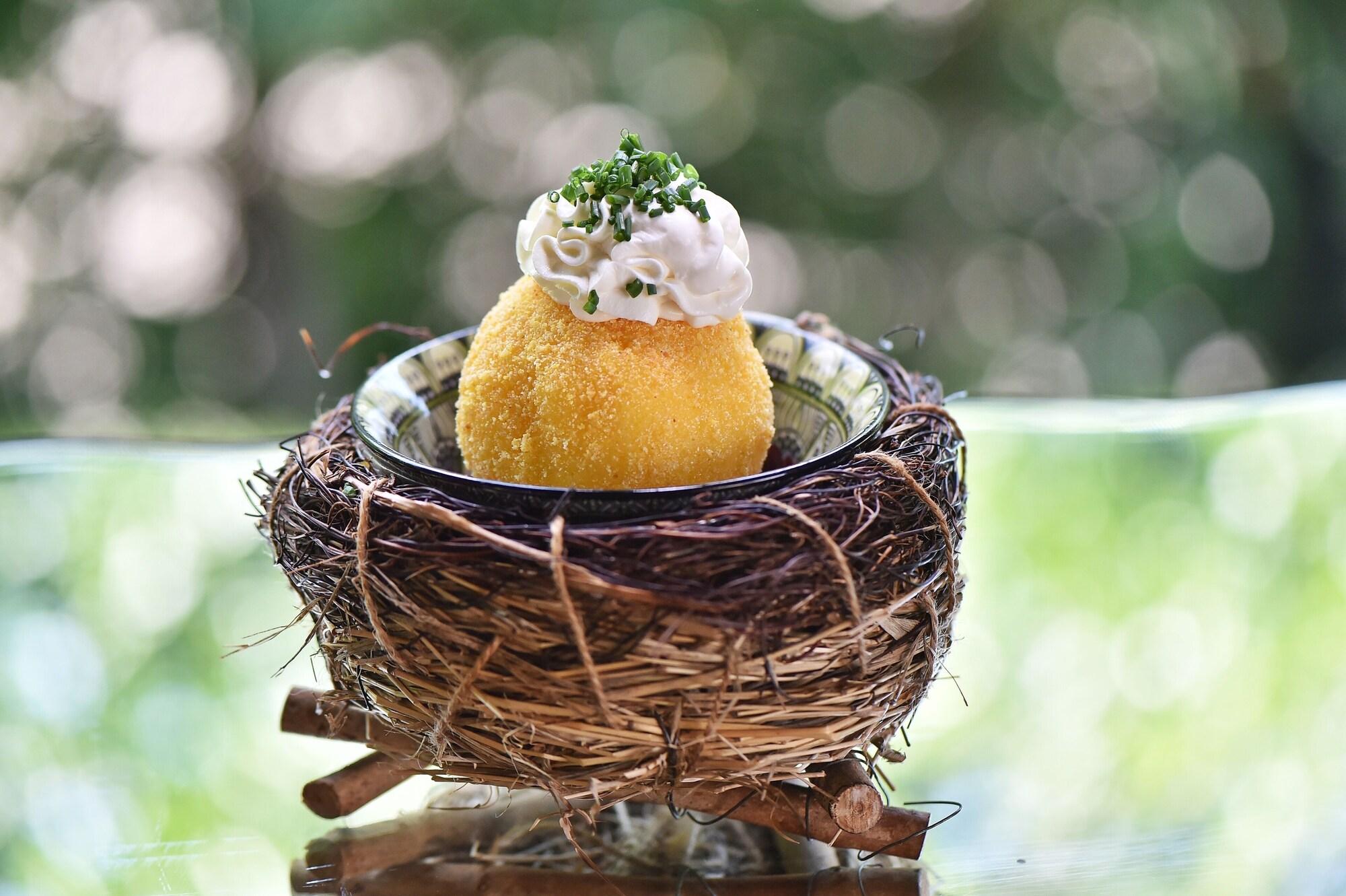 Atra Doftana by null