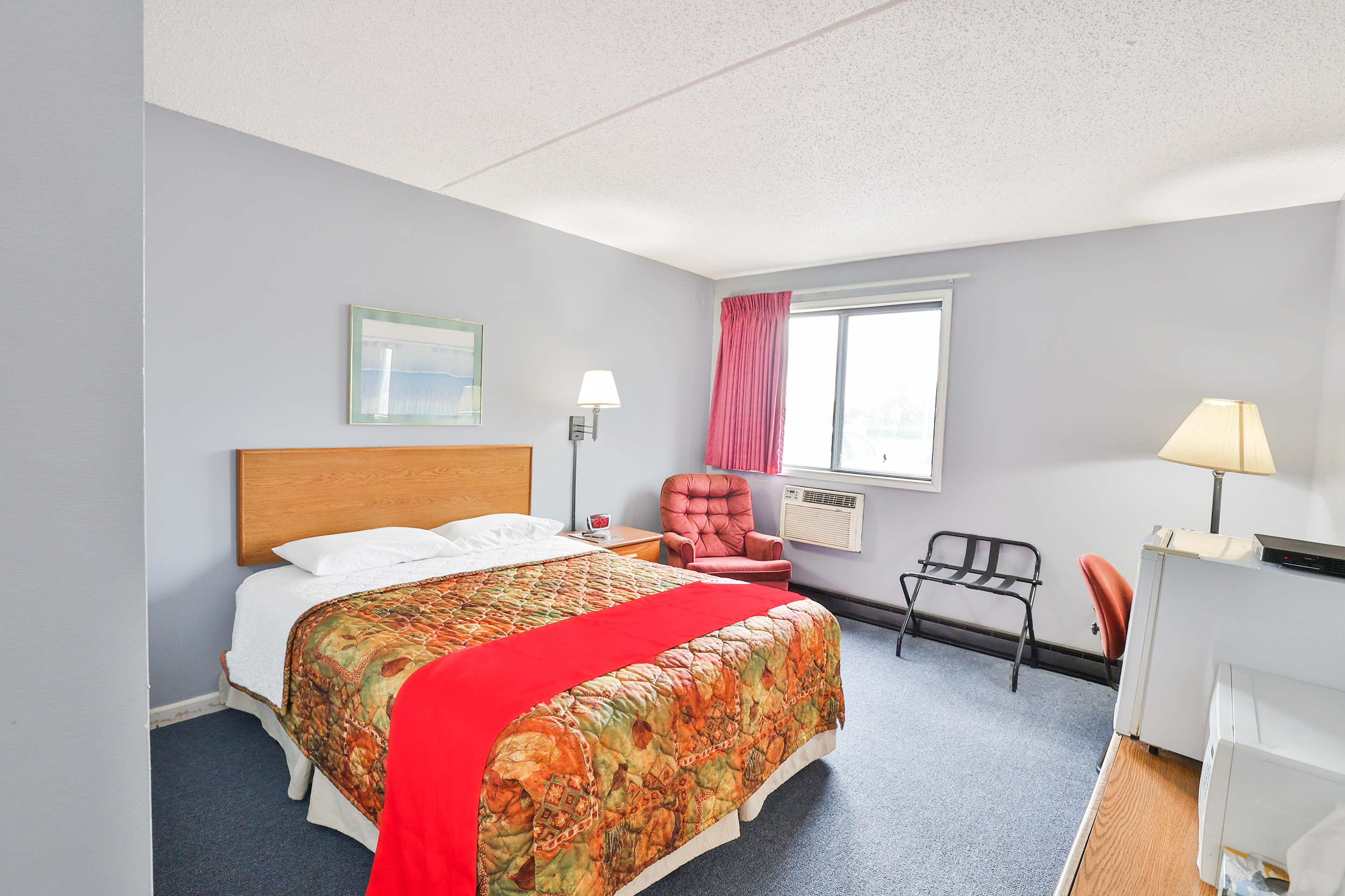 OYO Hotel Pipestone MN, Canterbury Park