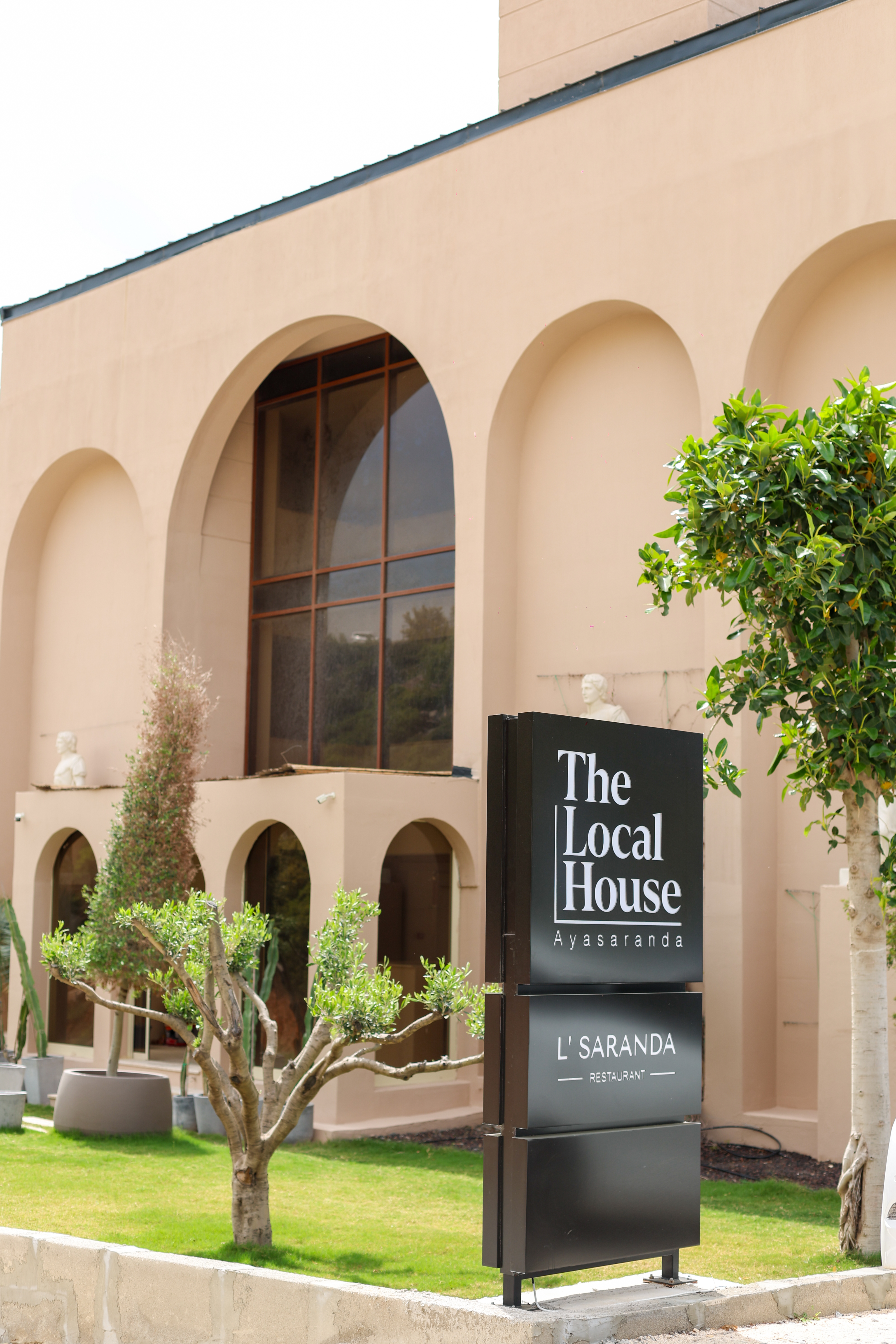 The Local House Ayasaranda
