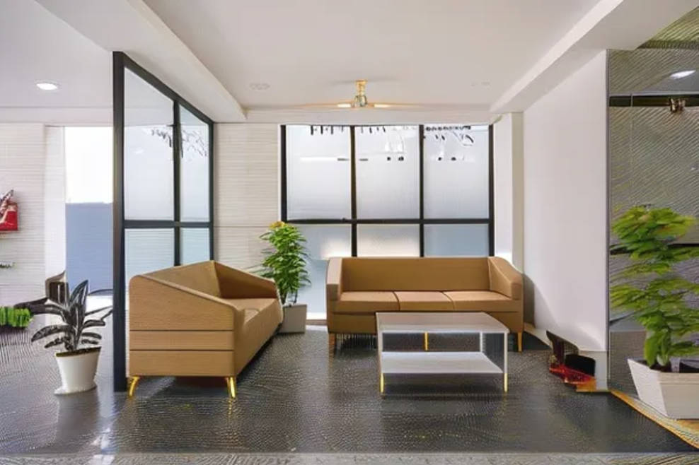 The Balcony Suites
