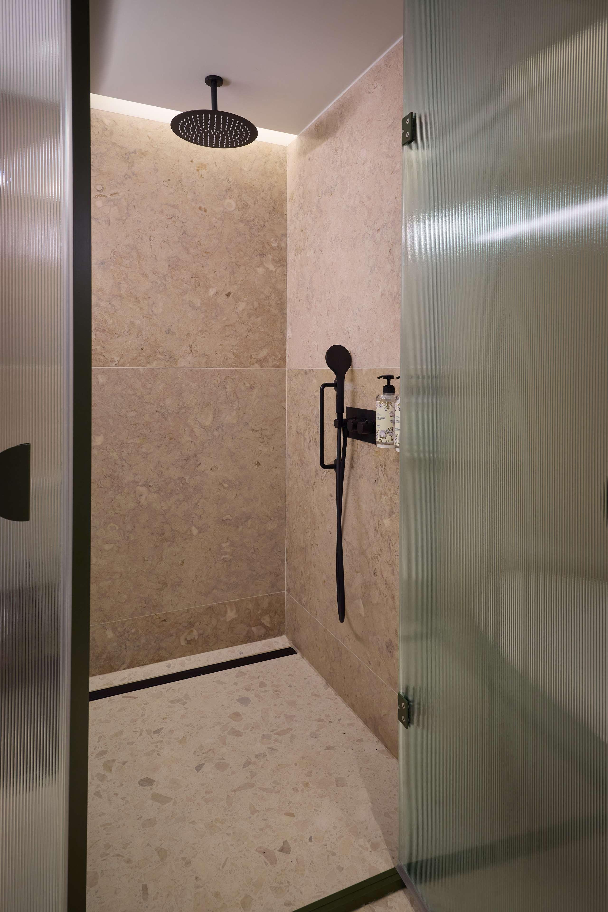 Galleria immagine di Duo Hotel Lisbon, Curio Collection By Hilton