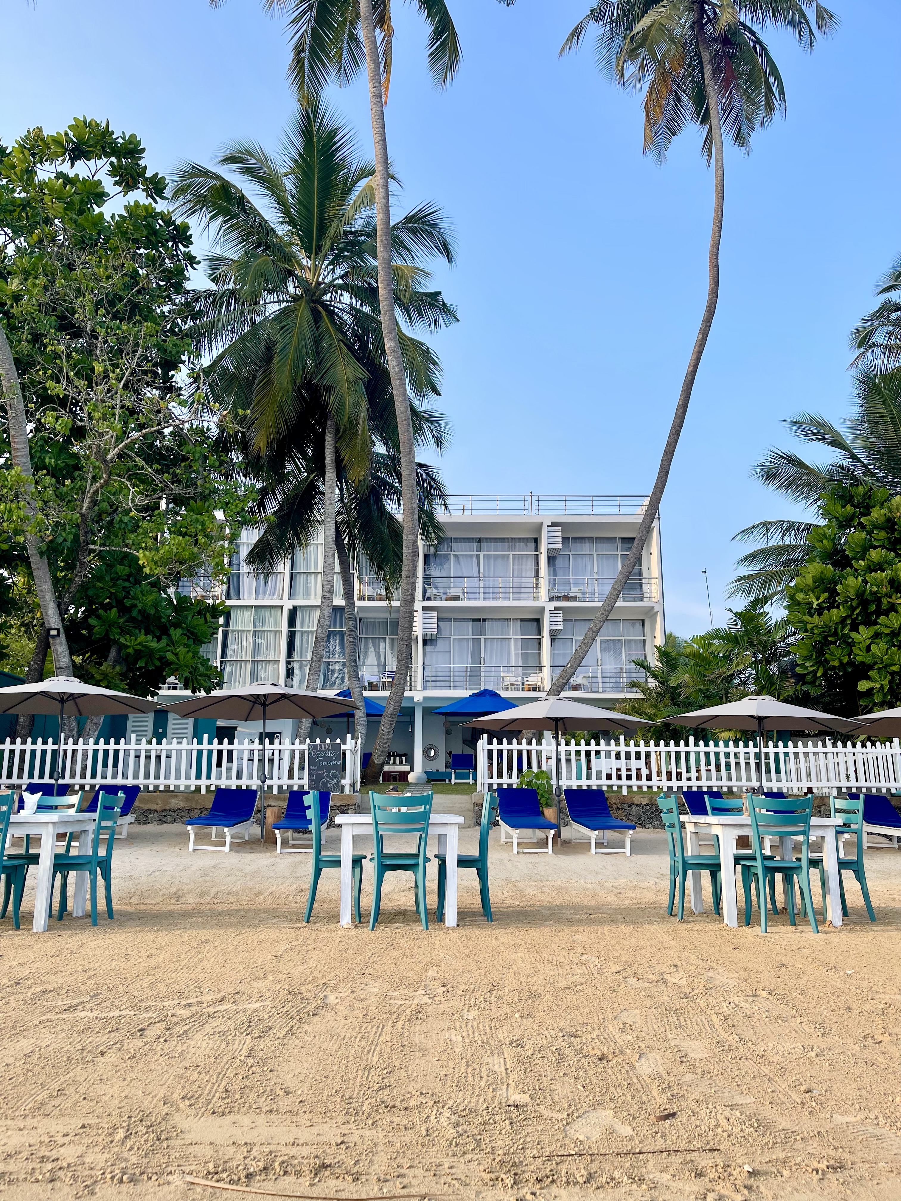 Smeralda Beach Hotel Dikwella - photo