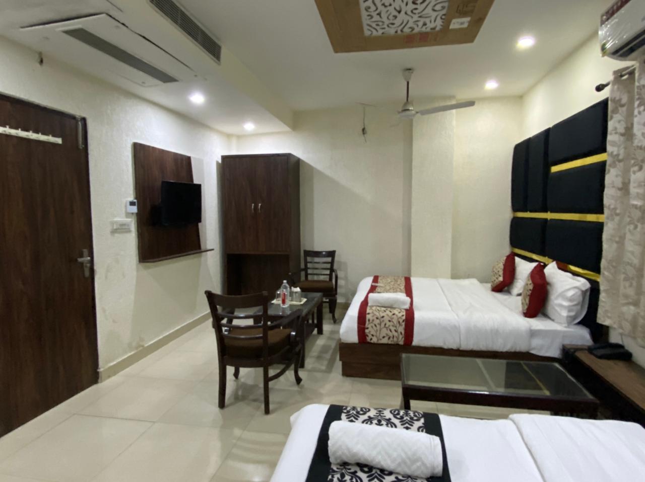 Hotel Dg By Divudecom