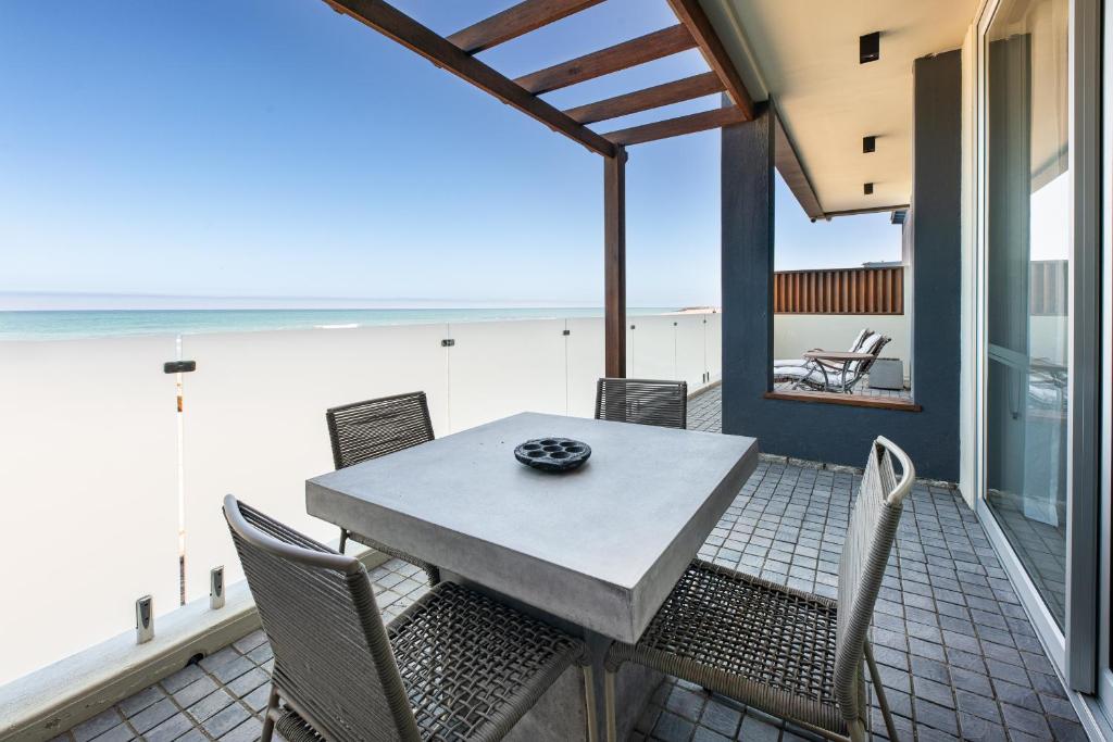 The Pearls Beach Pods