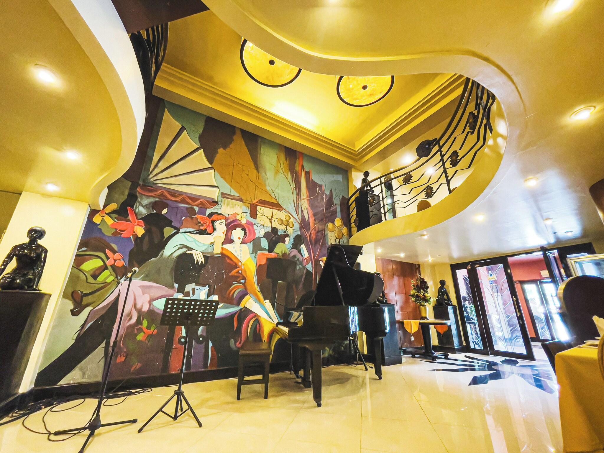 Miramar Hotel by null