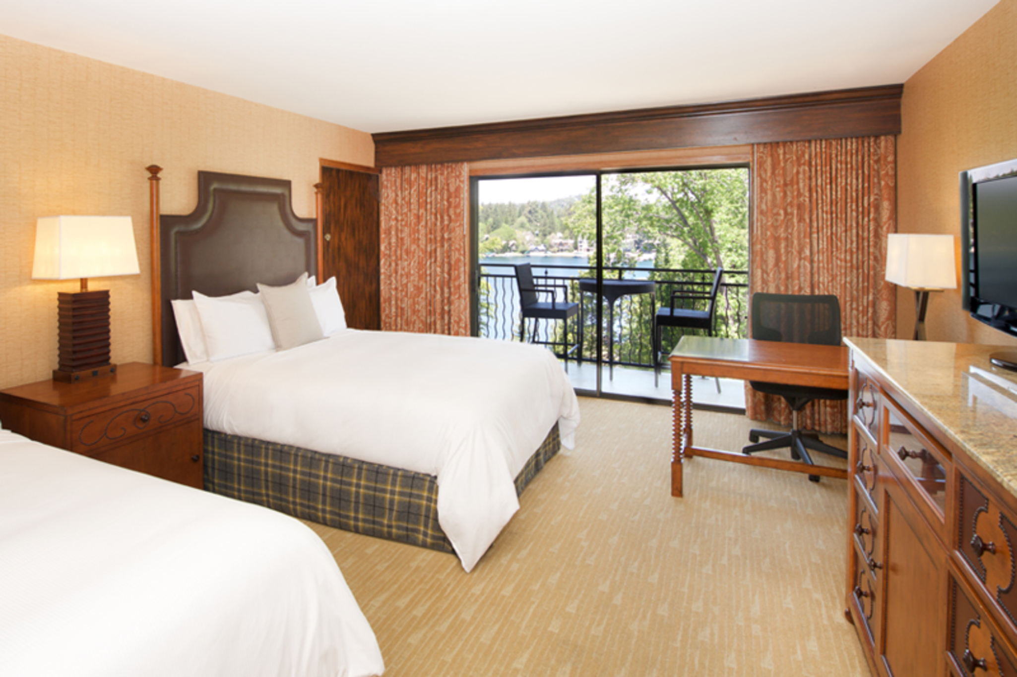 Lake Arrowhead Resort and Spa by null