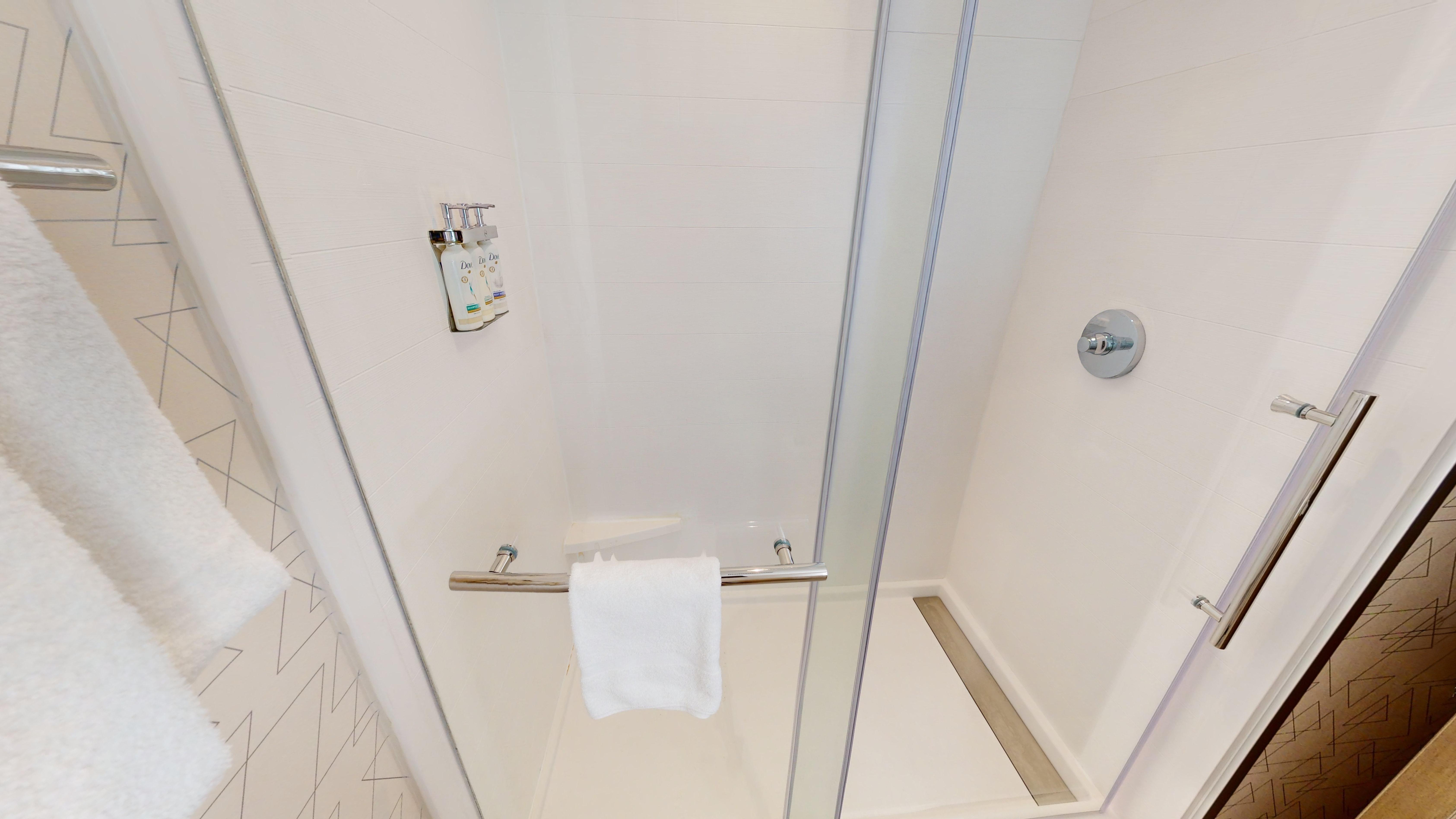 Holiday Inn Express Suites Chicago Schaumburg IHG