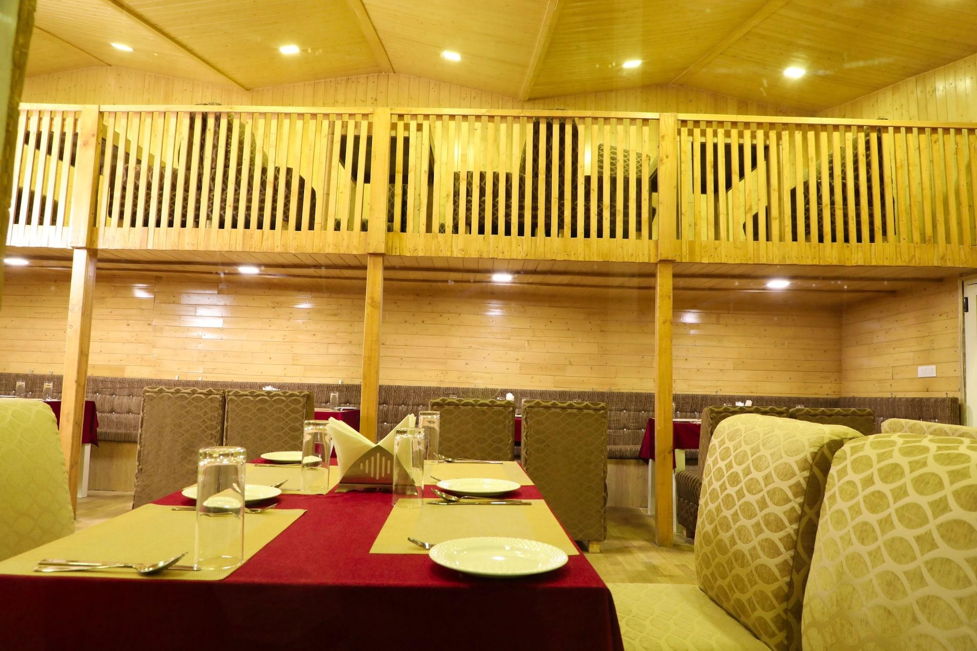 Kvr Clarks Inn Kufri