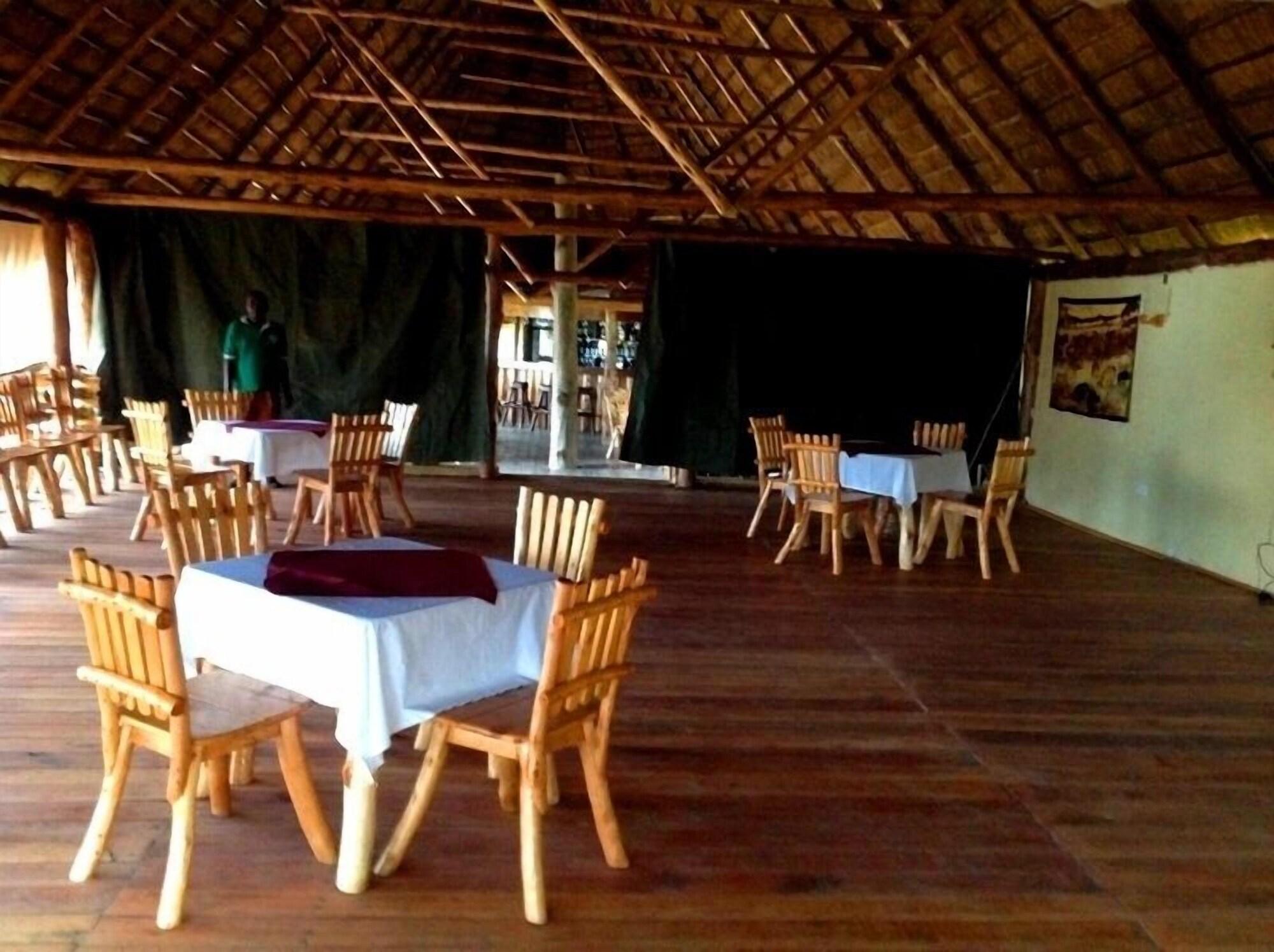 Lake Bunyonyi Eco Resort