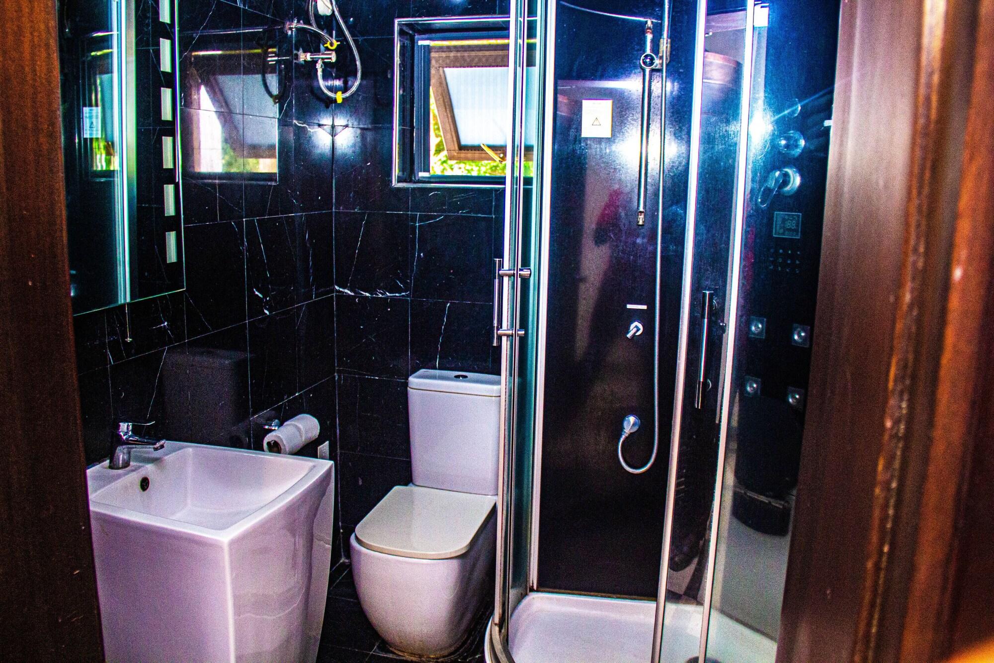 Hotel Quo Vadis