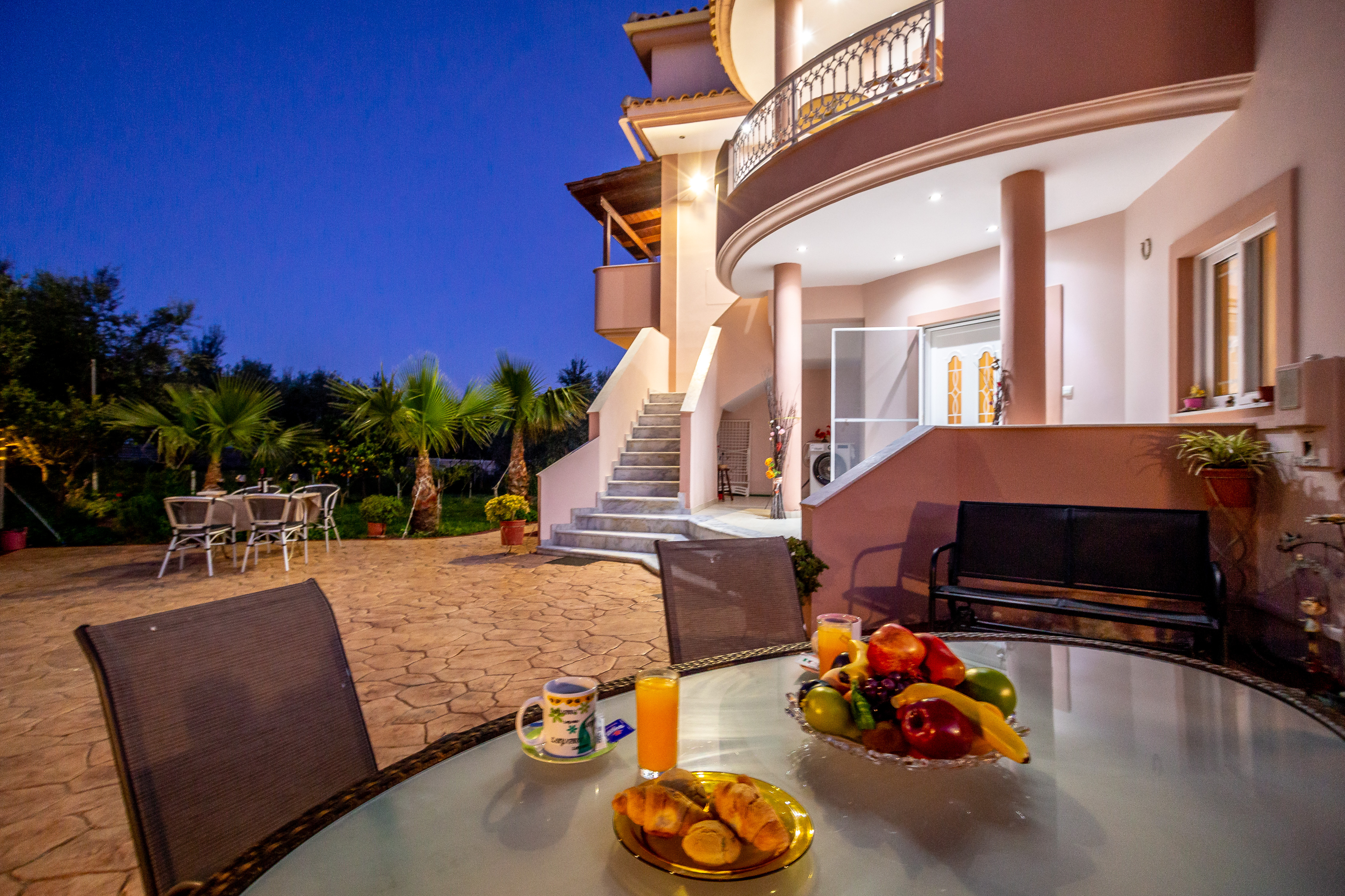 Mirimar Apartments