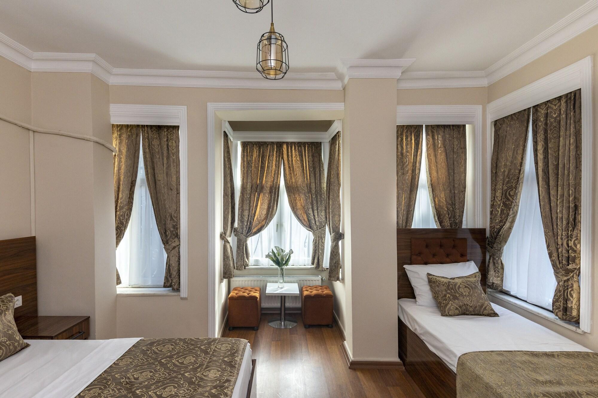 Grey House Hotel