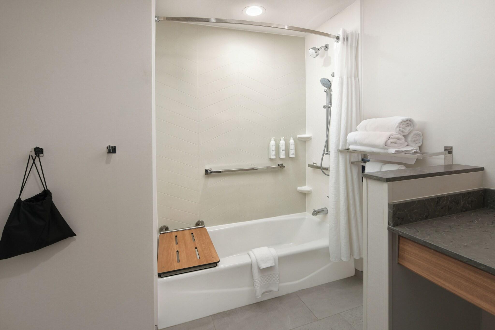 Fairfield By Marriott Inn & Suites Dallas East