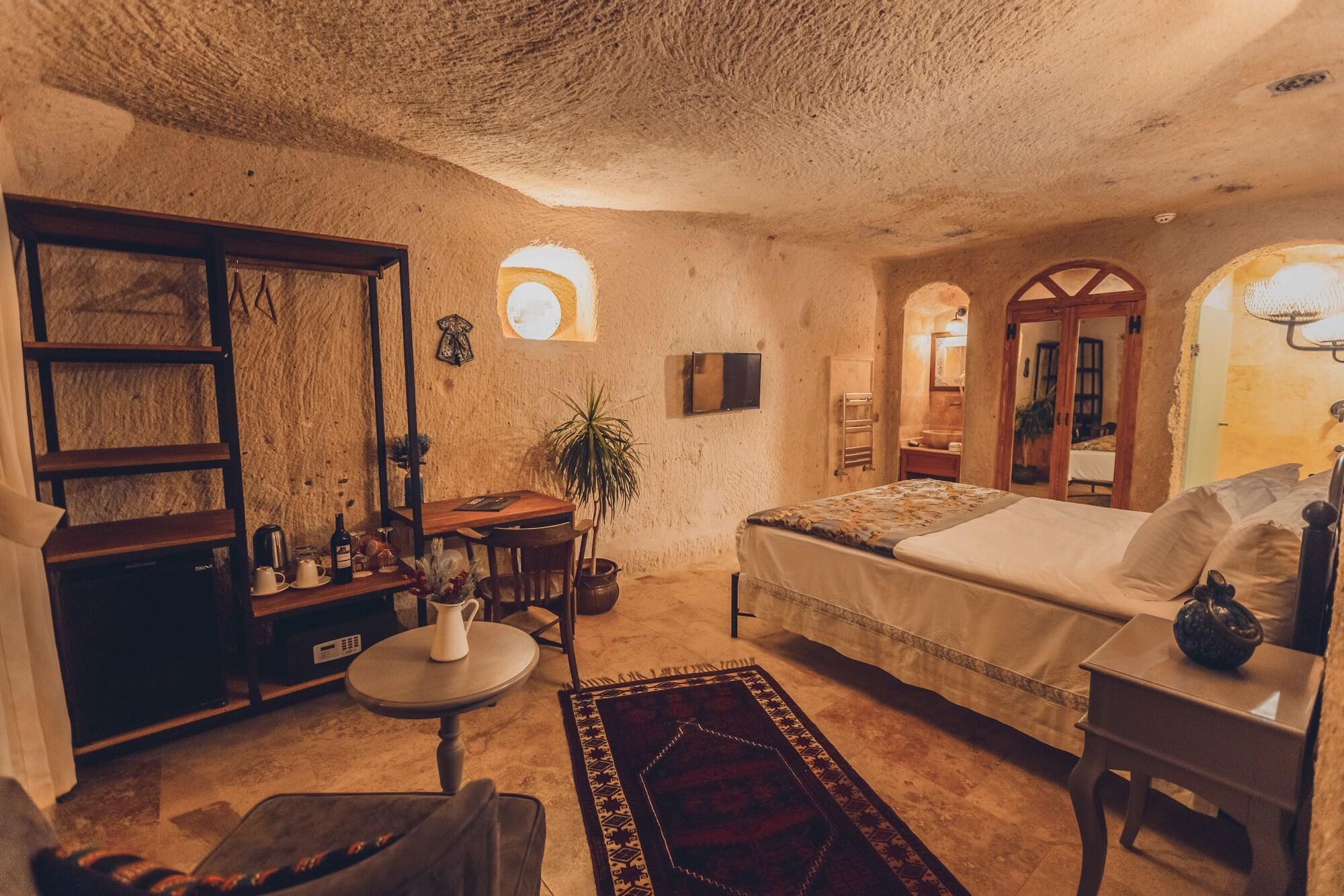 Peristyle Cave Cappadocia - Special Class