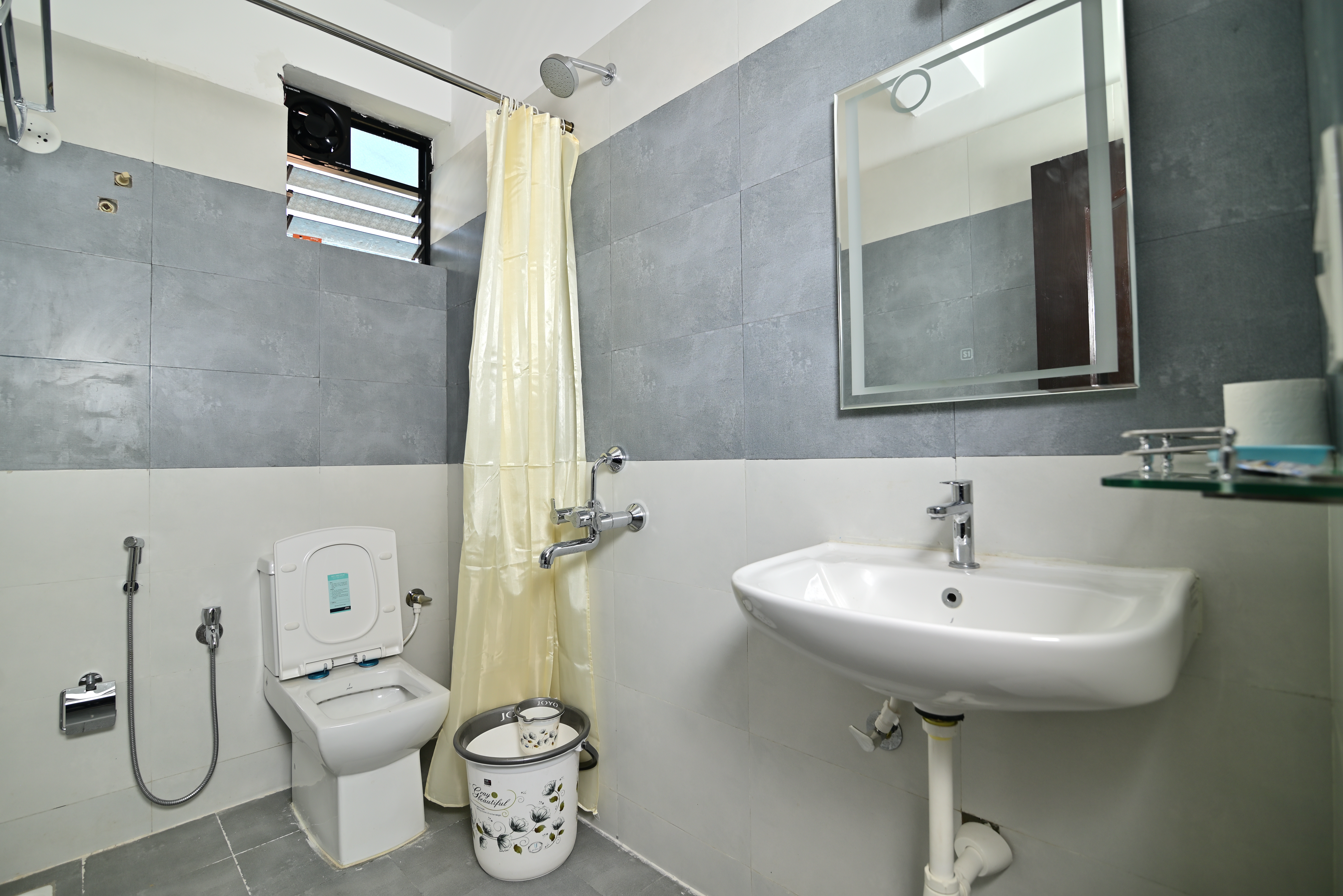 Q Lite Calangute By Goq Hotels