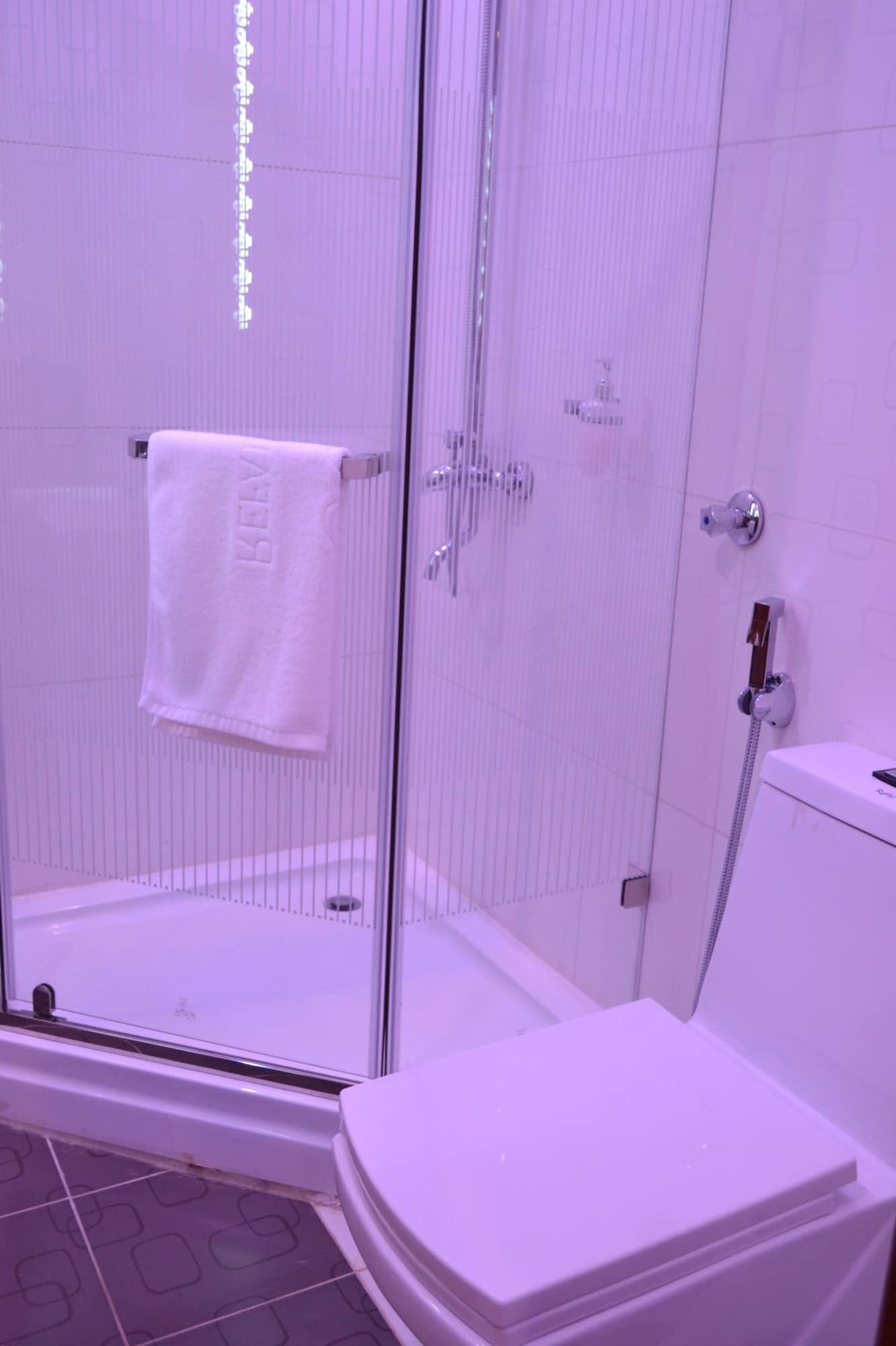 Capital O 672 Refal Homes Suites