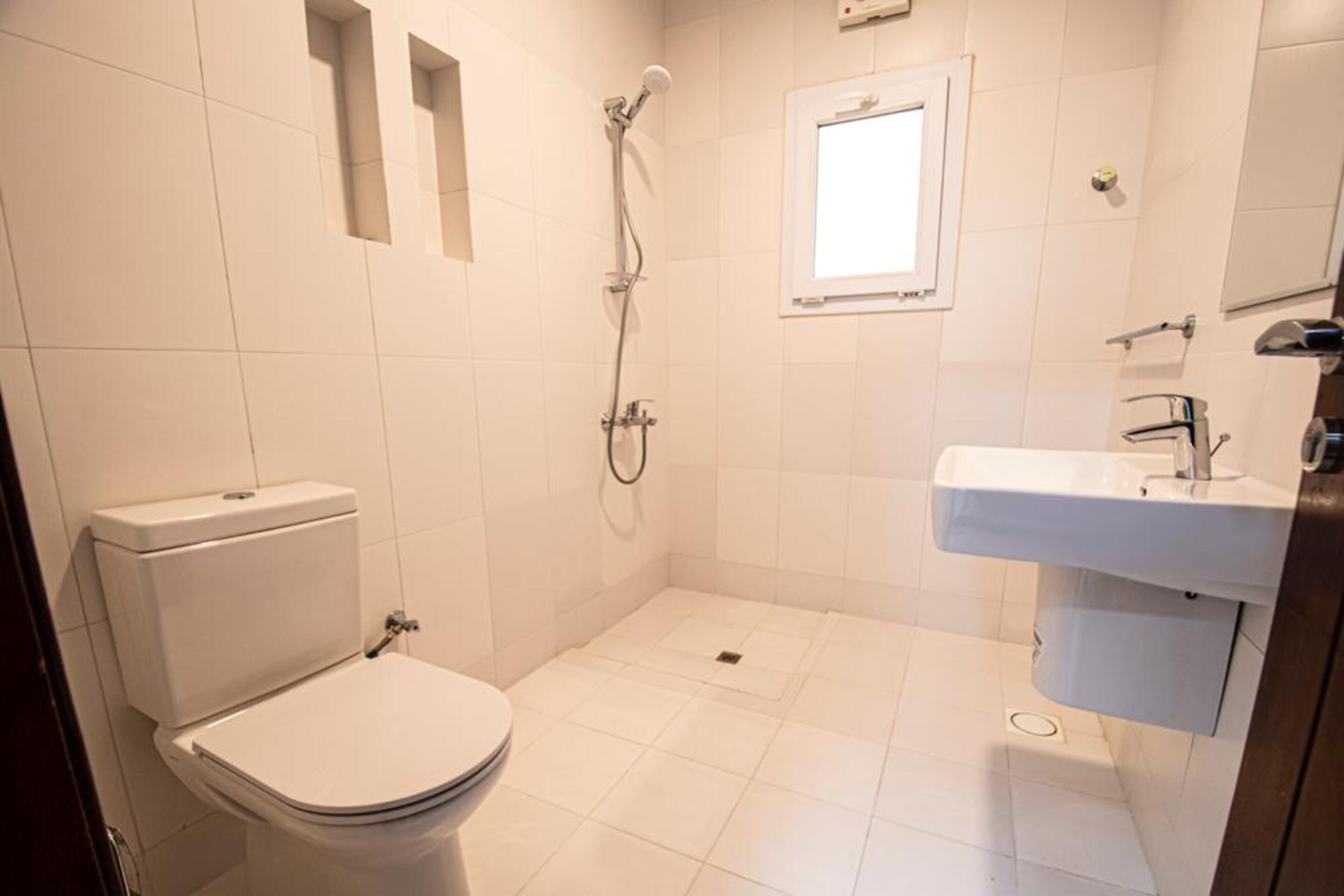 Super Oyo 145 Jandul Salalah 2 Furnished Apartment