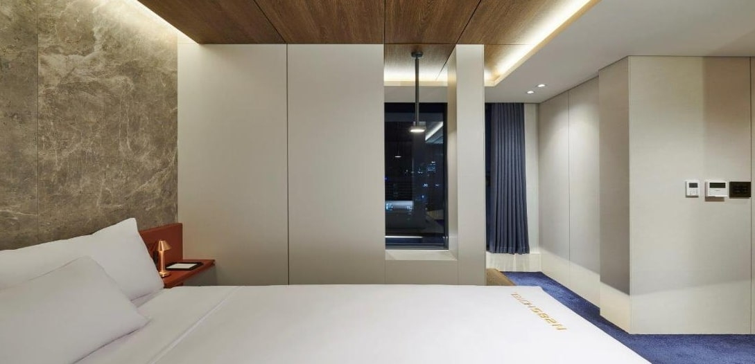 N285 Hotel