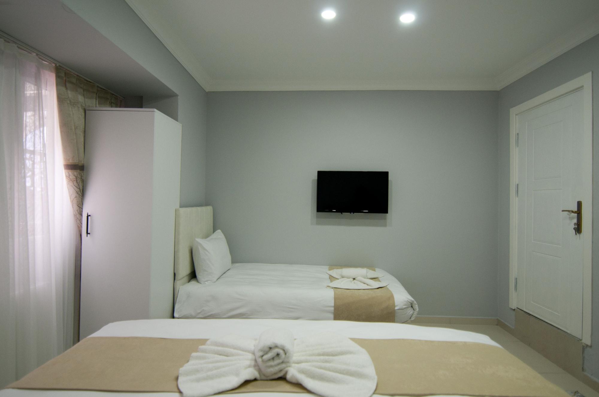 Istanbul Palace Hotel