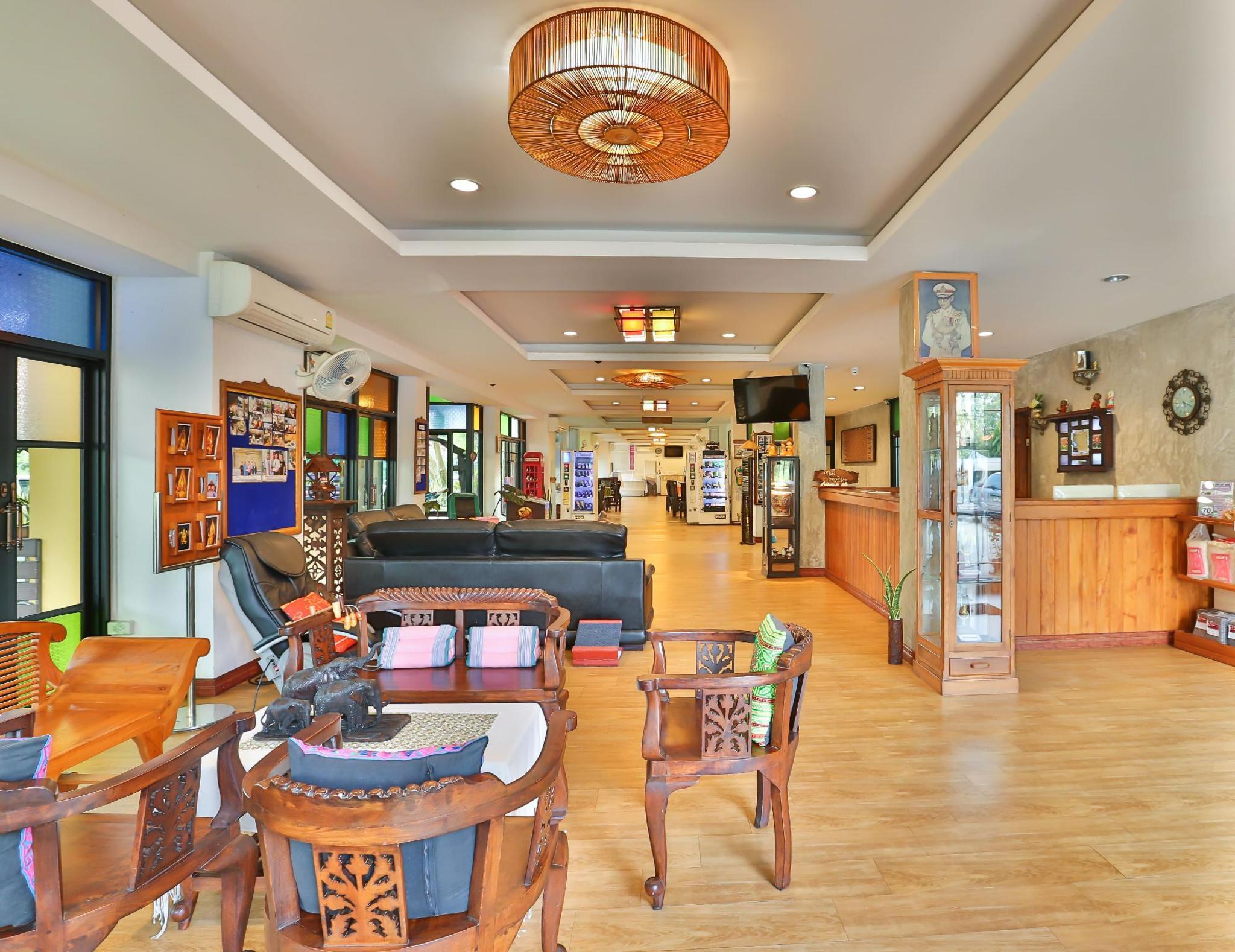 Boonme Heritage Hotel