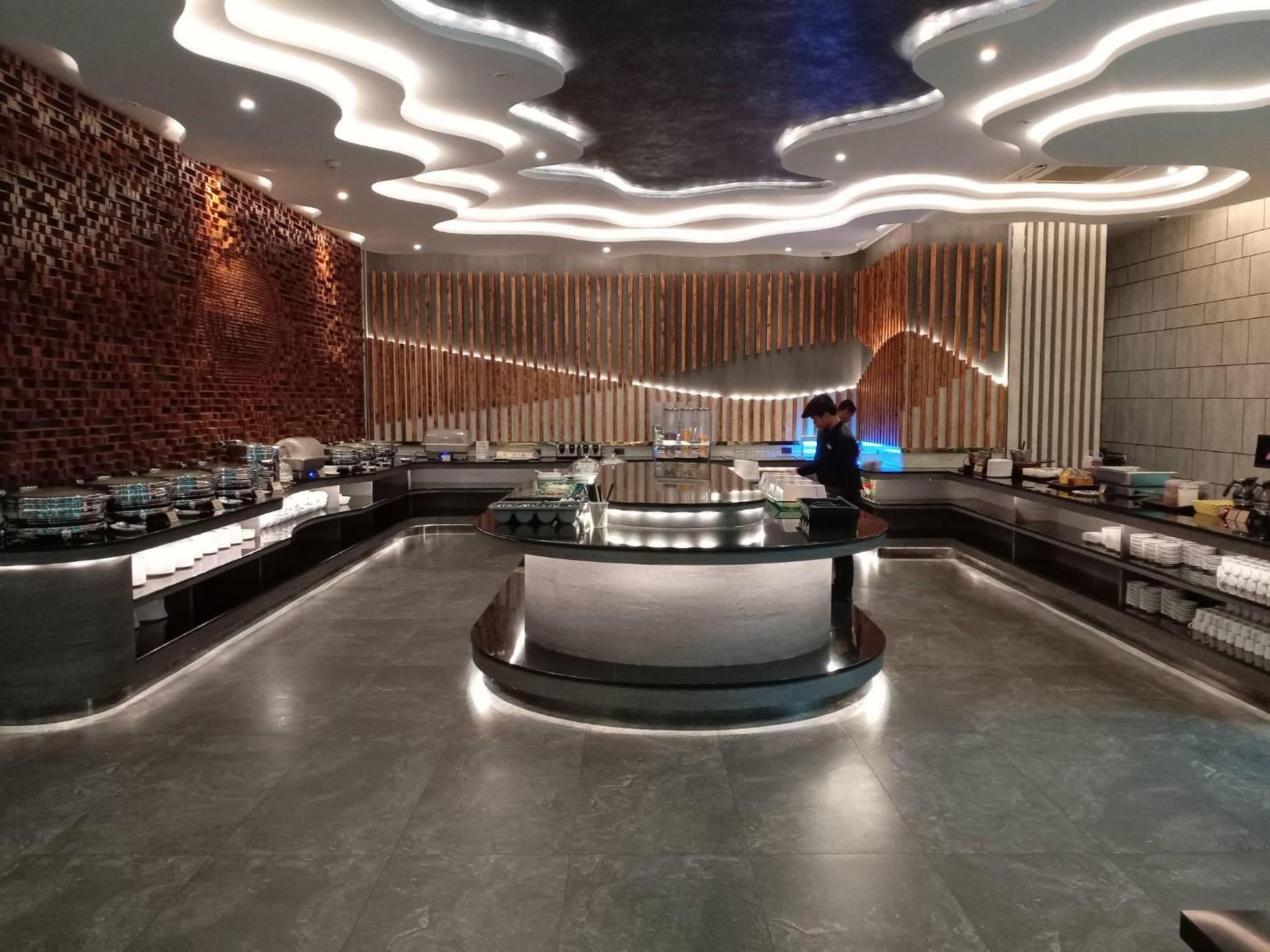 The Tj Hotel
