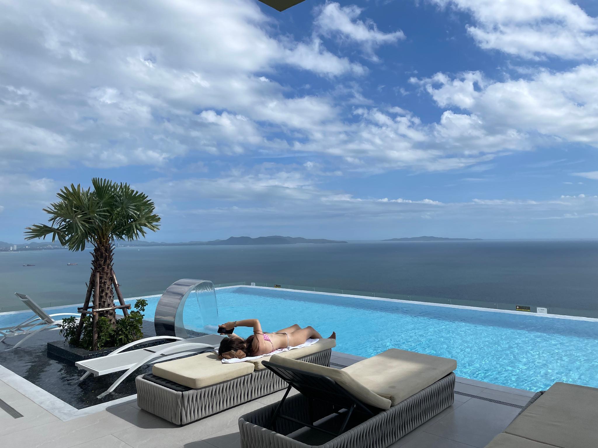 Copacabana Jomtien Beach Condo