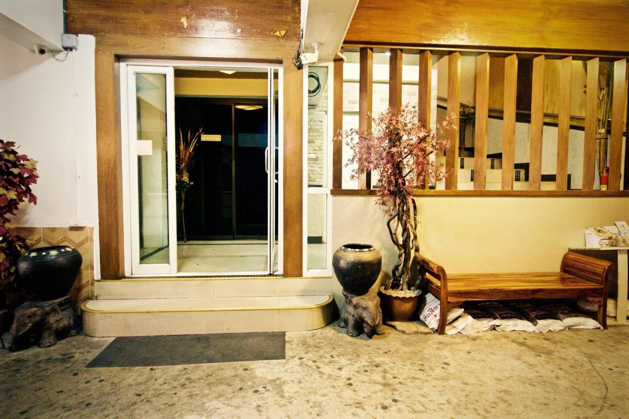 Kaya Place