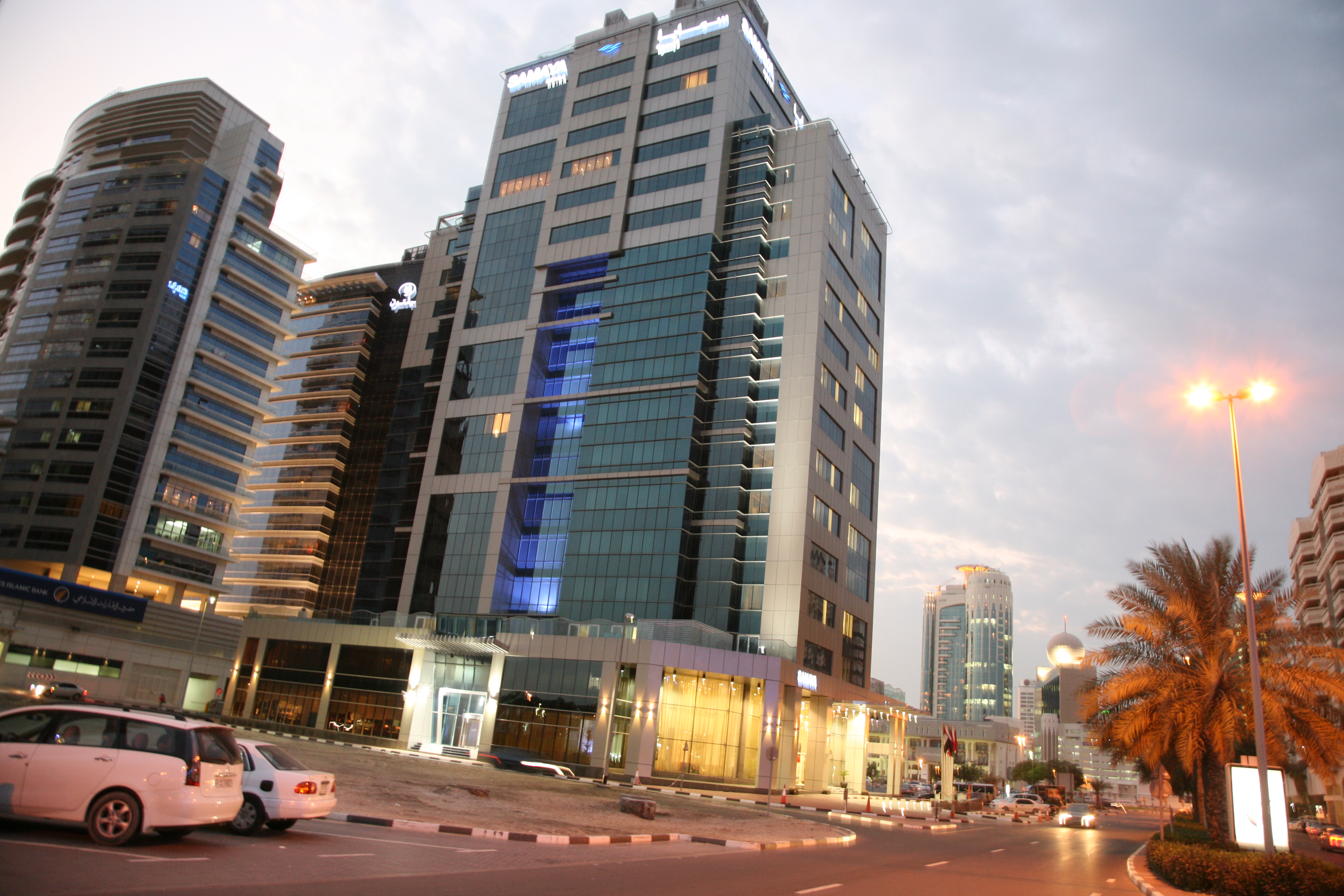 Samaya Deira - фото