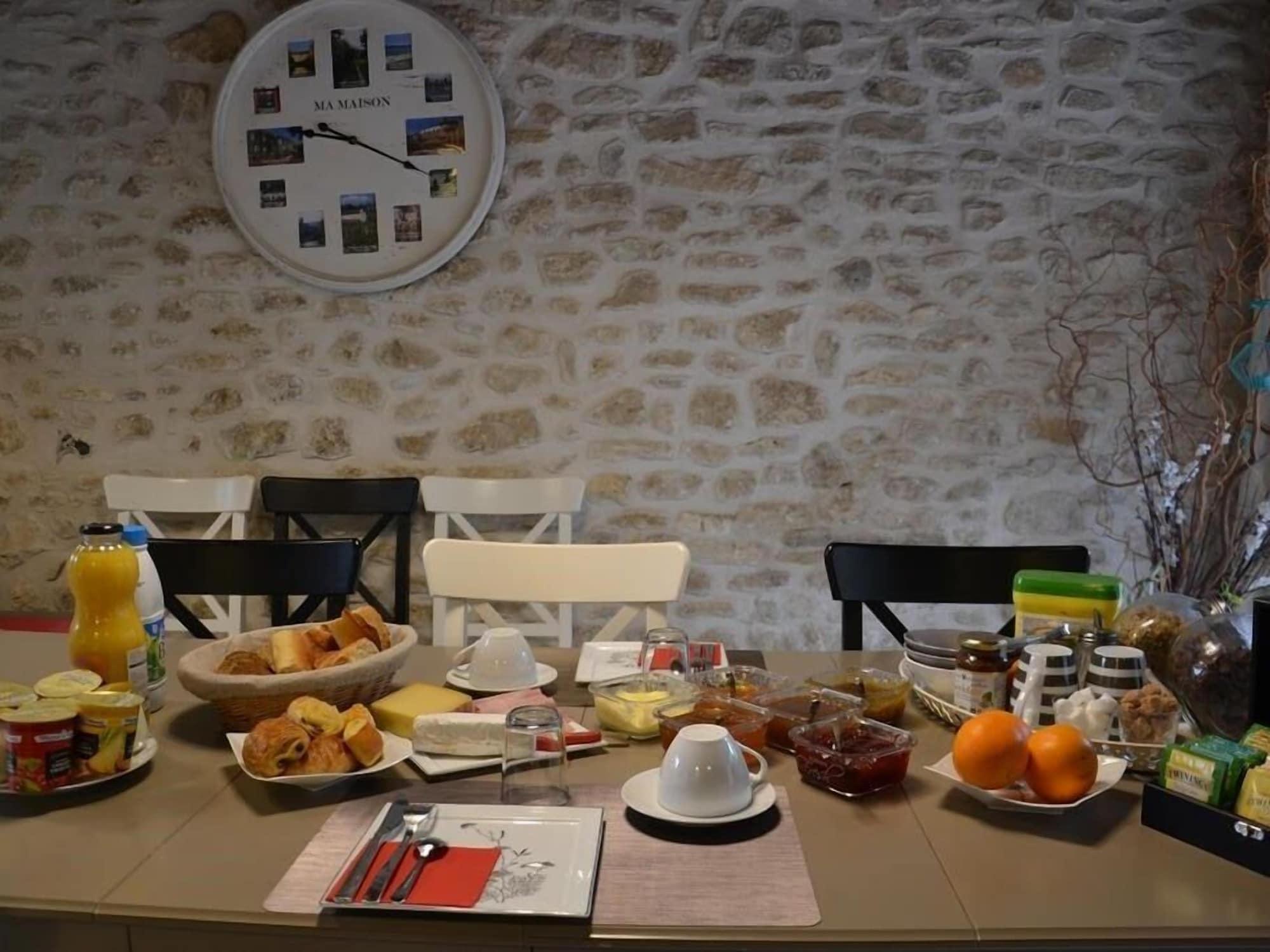 Chambres D Ha Tes Villa De Vienne En Arthies