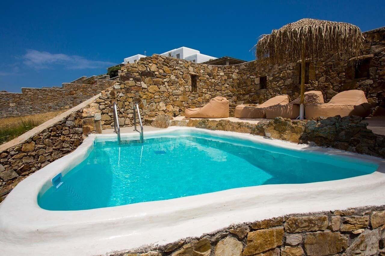 Room 2, Salty Houses, South Aegean