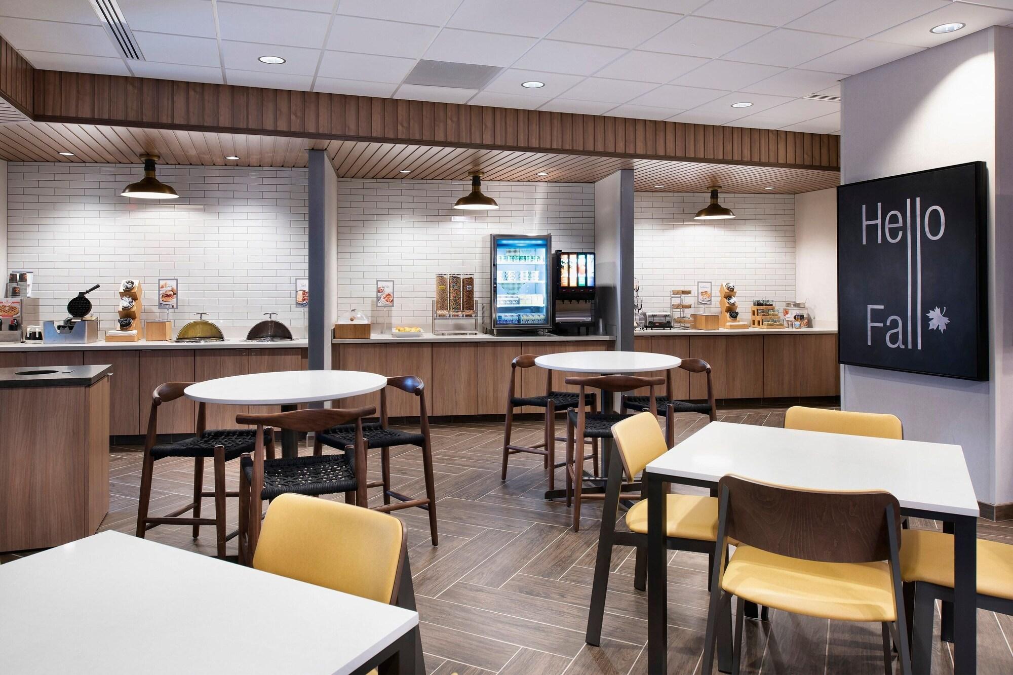Fairfield Inn Suites By Marriott Memphis Arlington