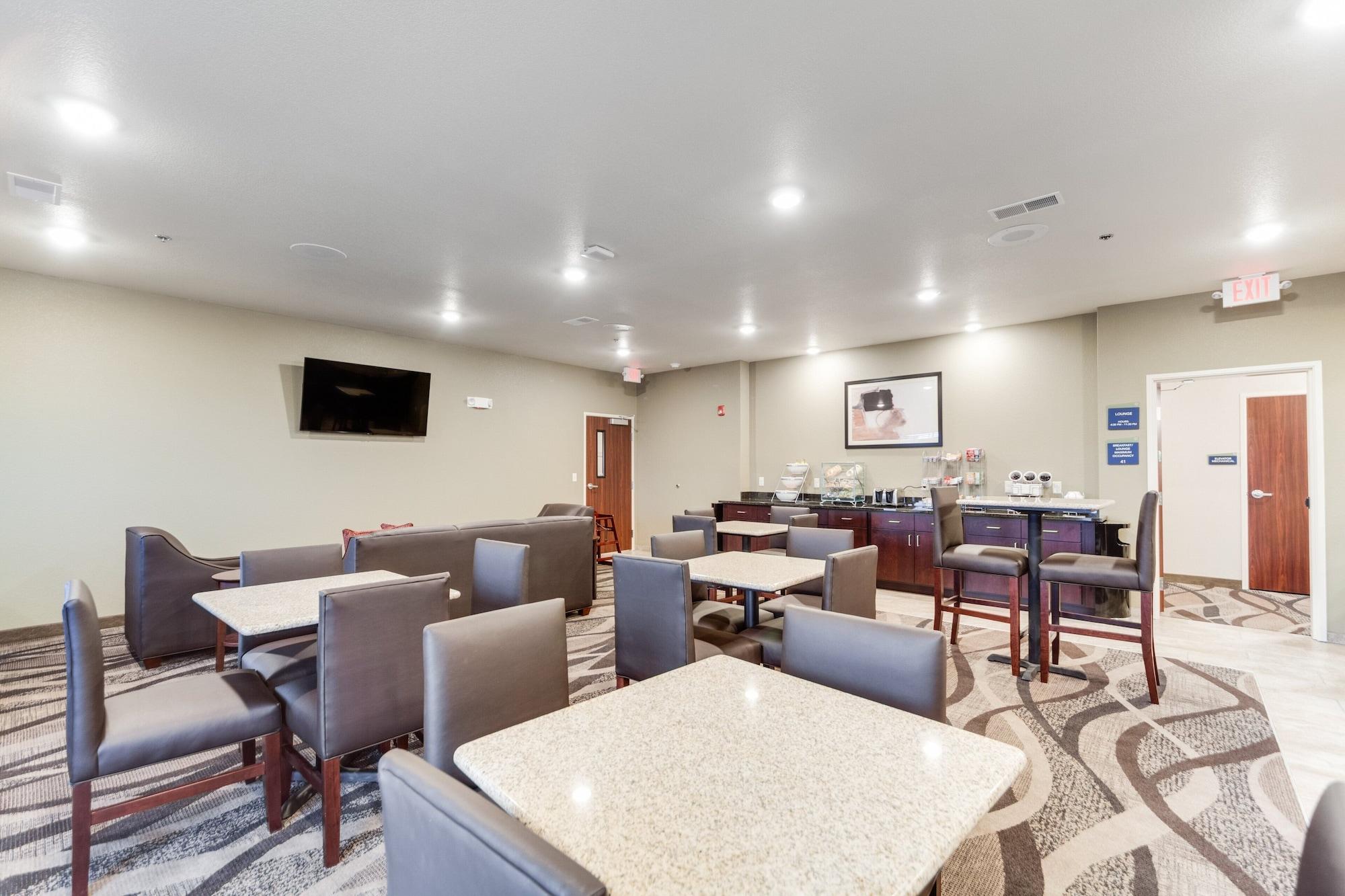 Cobblestone Hotel Suites Cozad