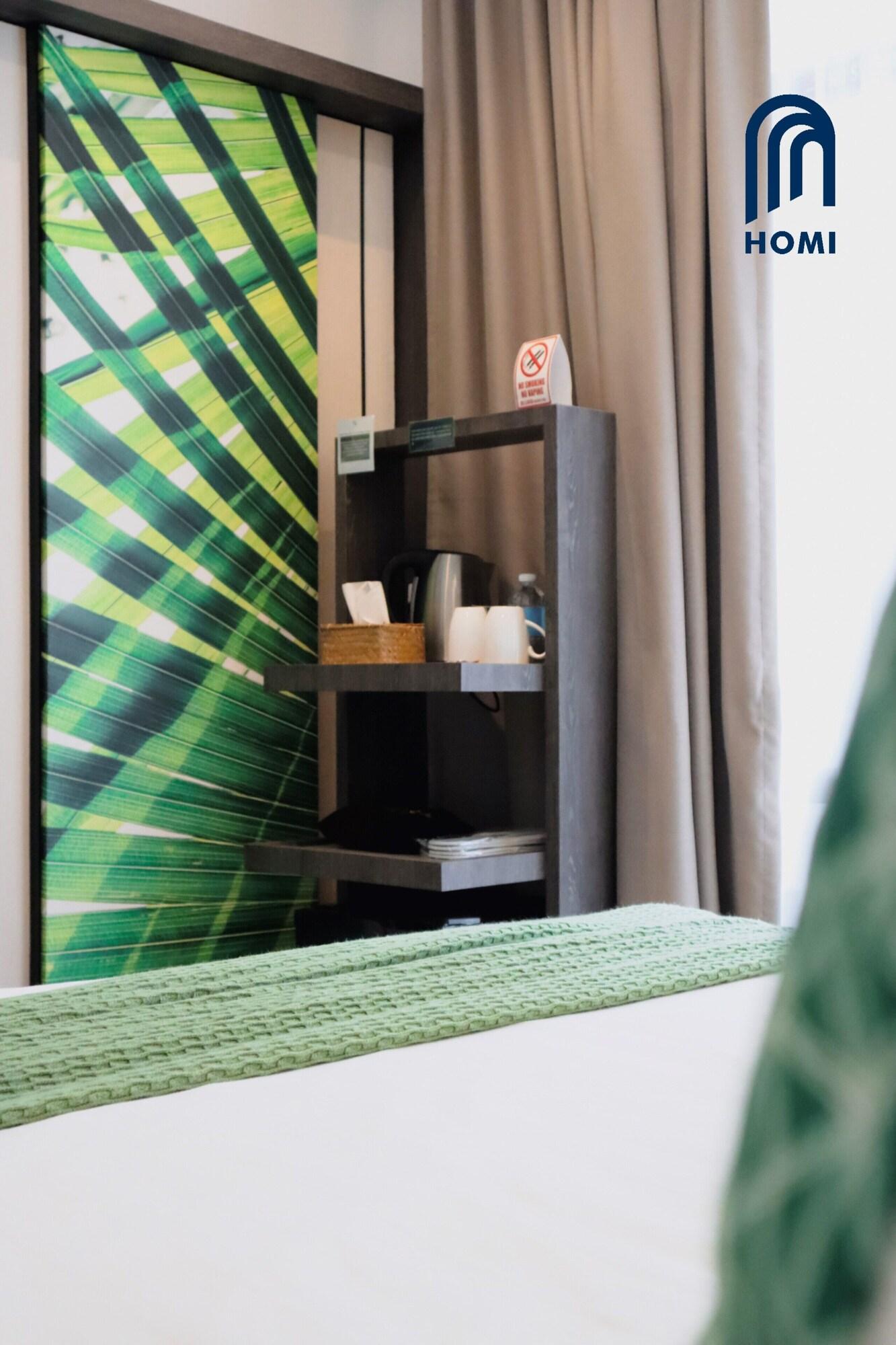 Homi Oasis A E C