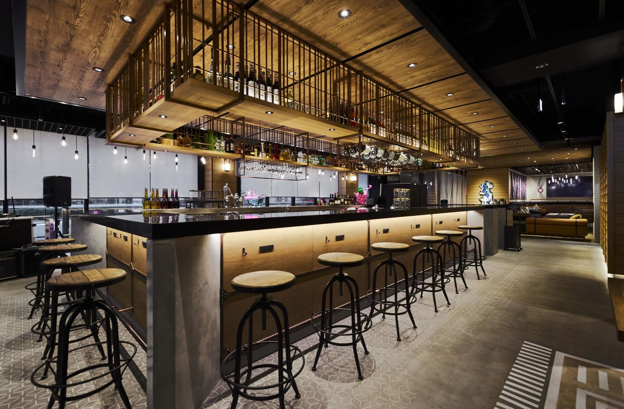 Moxy Kyoto by null