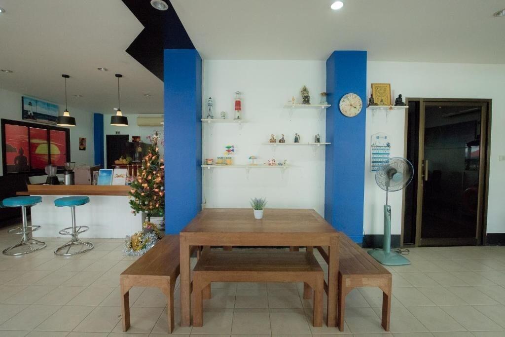 C Samui Guesthouse