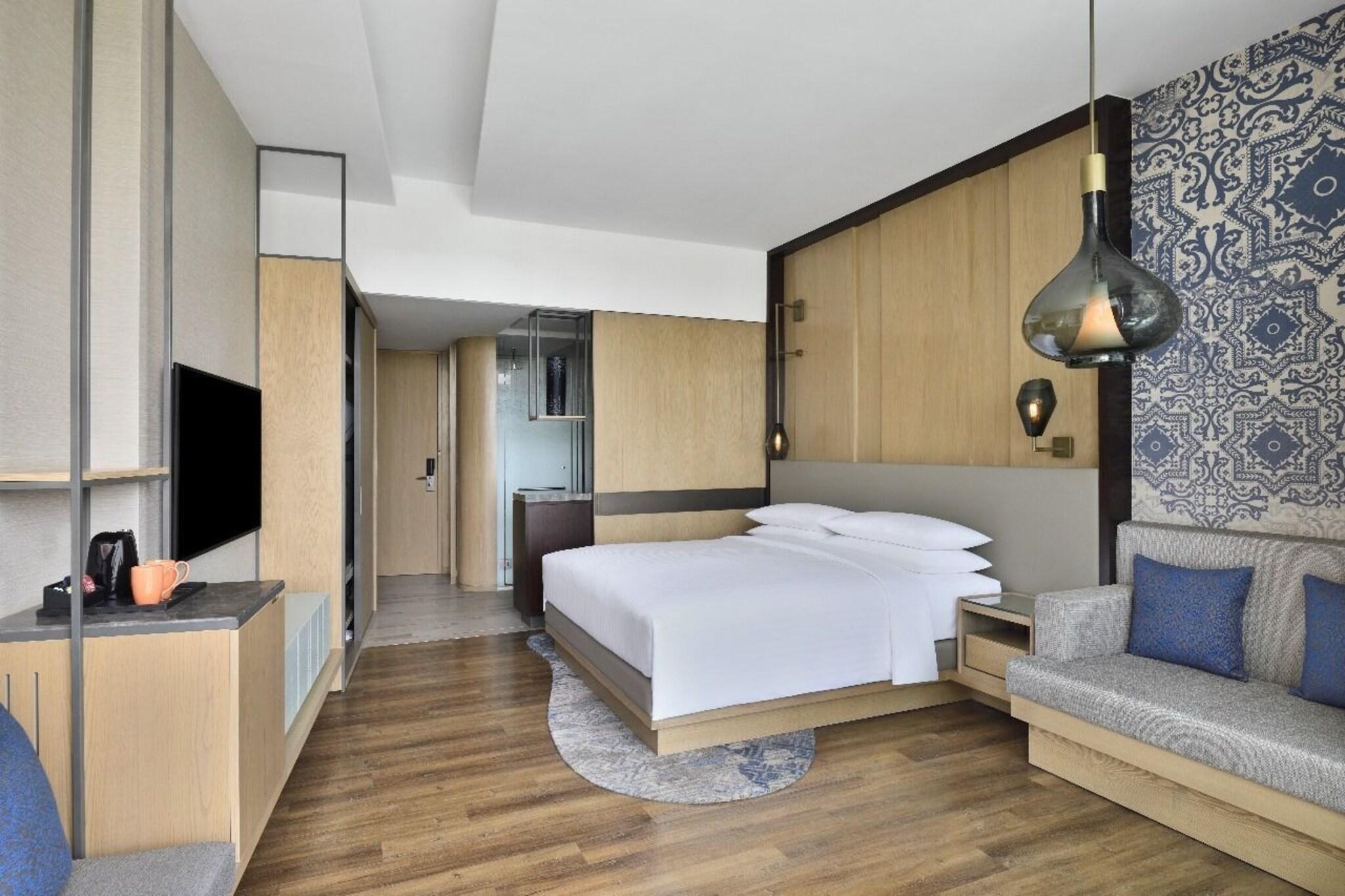Courtyard By Marriott Aravali Resort