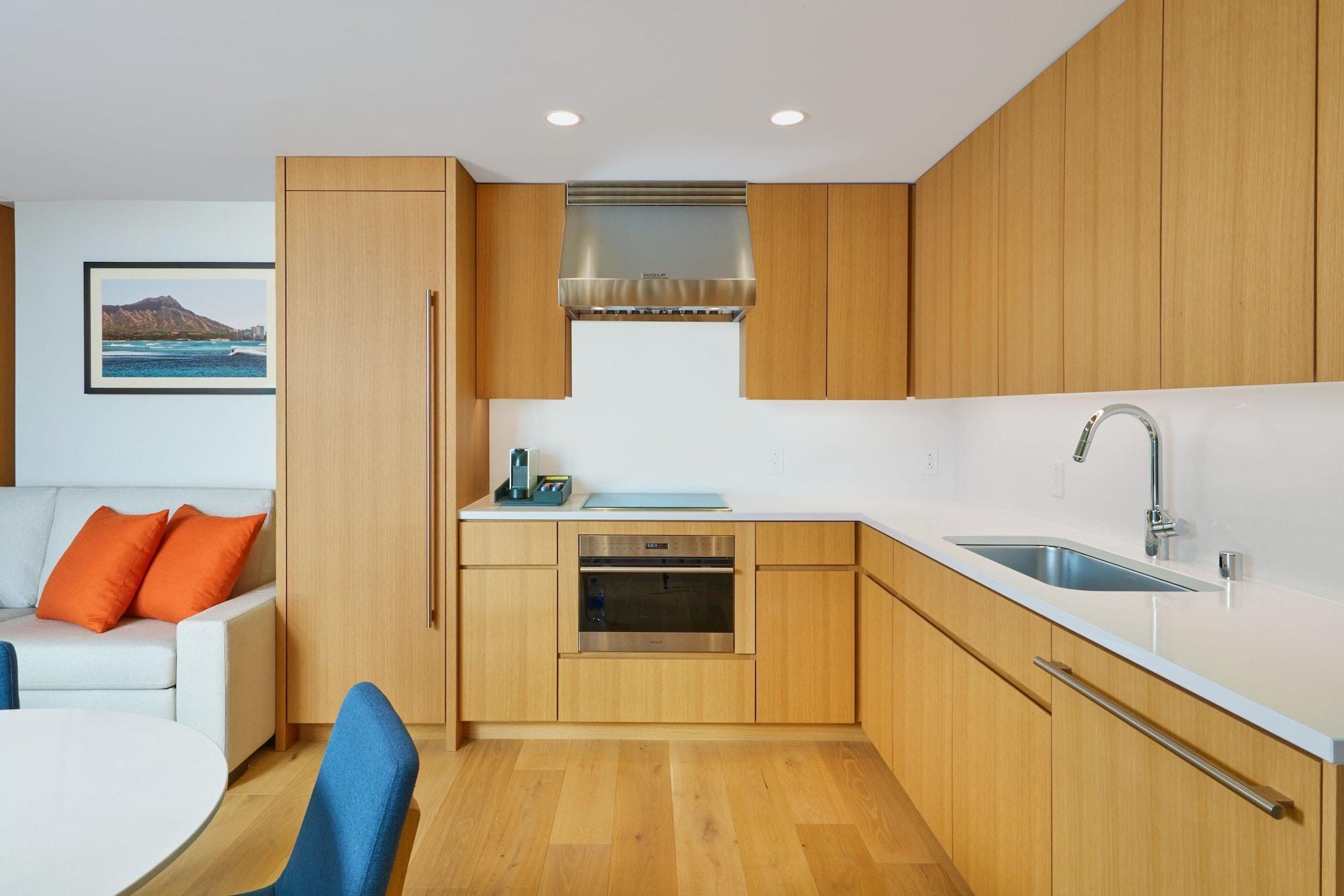 Renaissance Honolulu Hotel & Spa by null