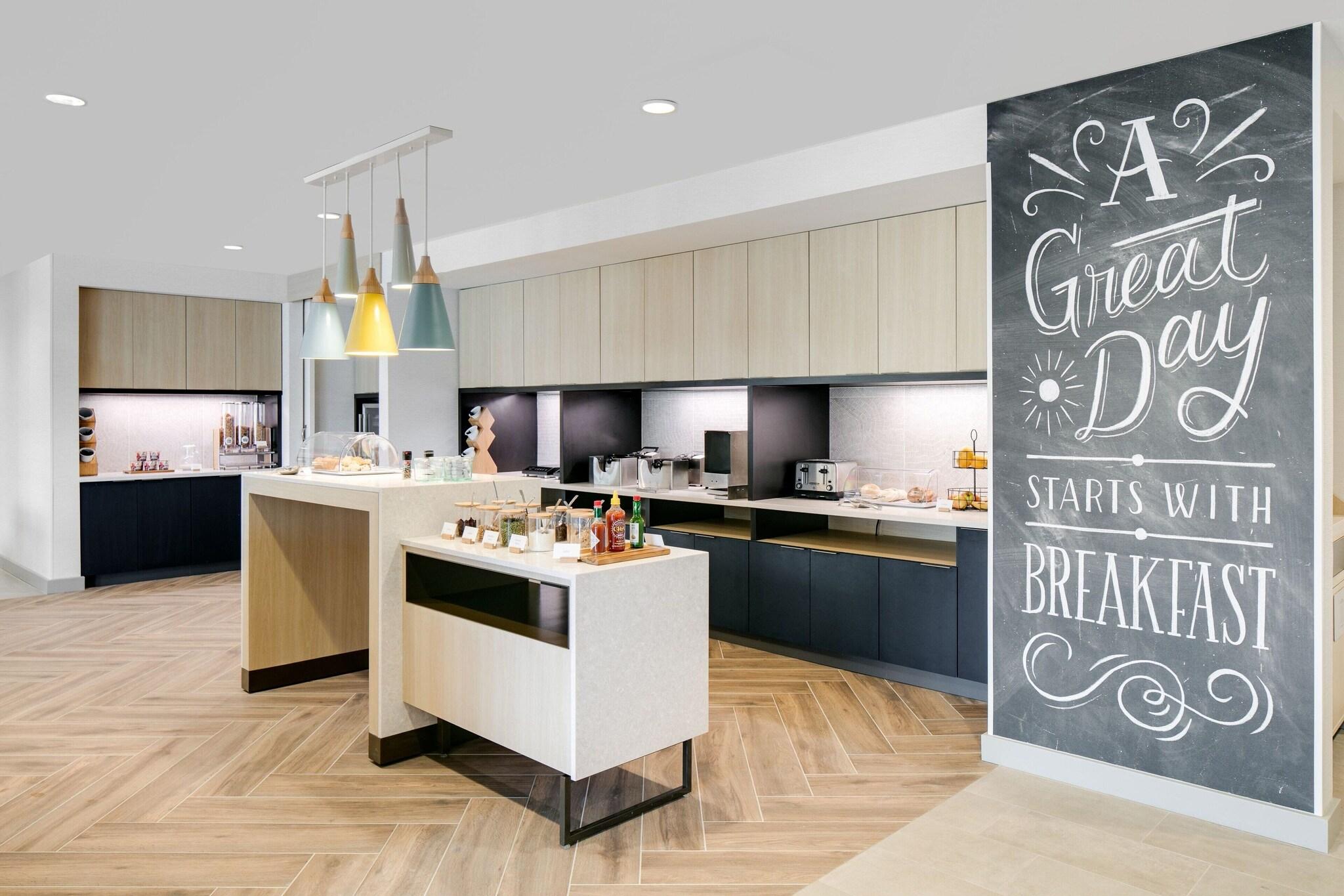 Towneplace Suites By Marriott Oconomowoc