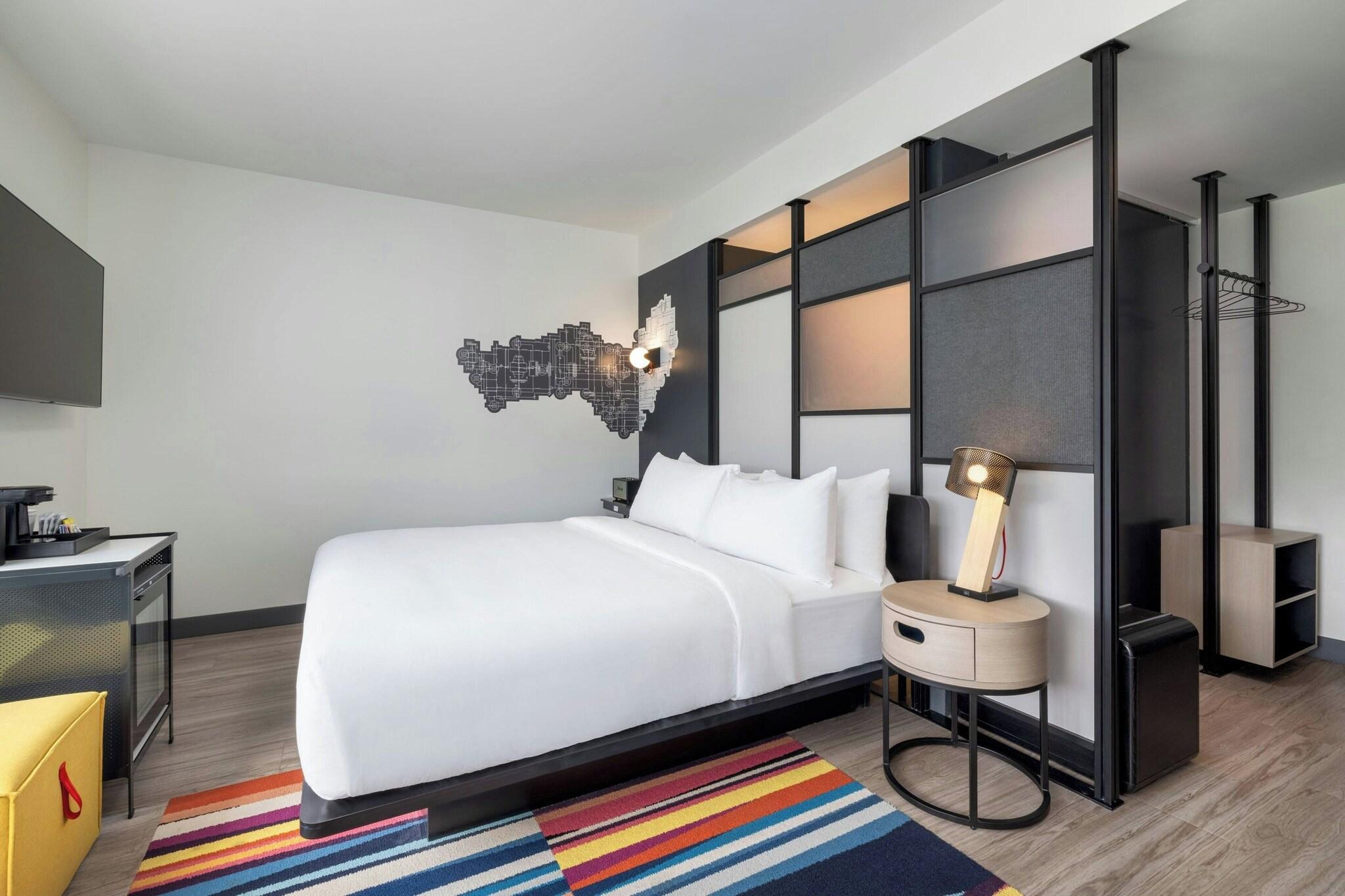 Aloft Florence