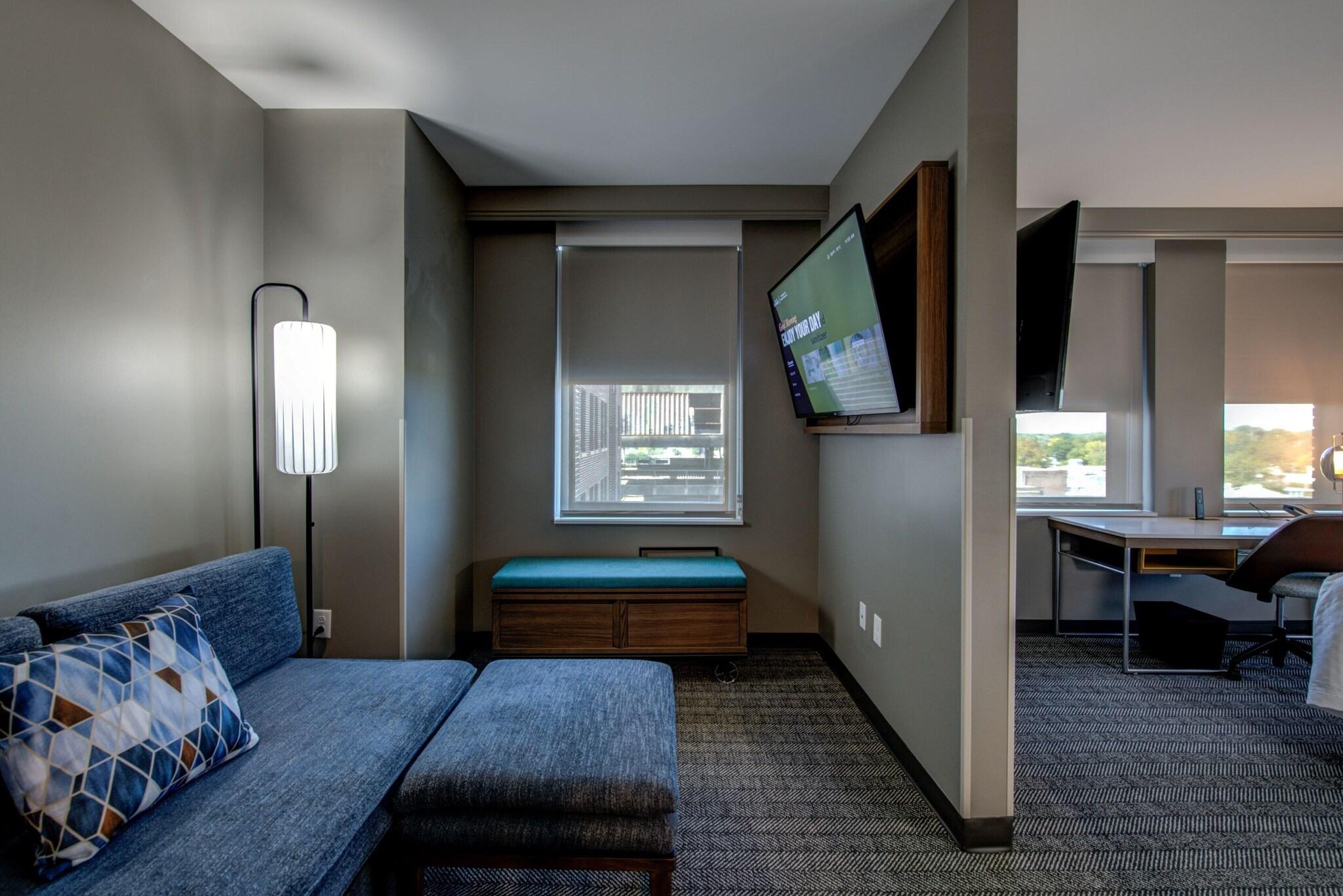 Threefoot Hotel Meridian A Tribute Portfolio Hotel
