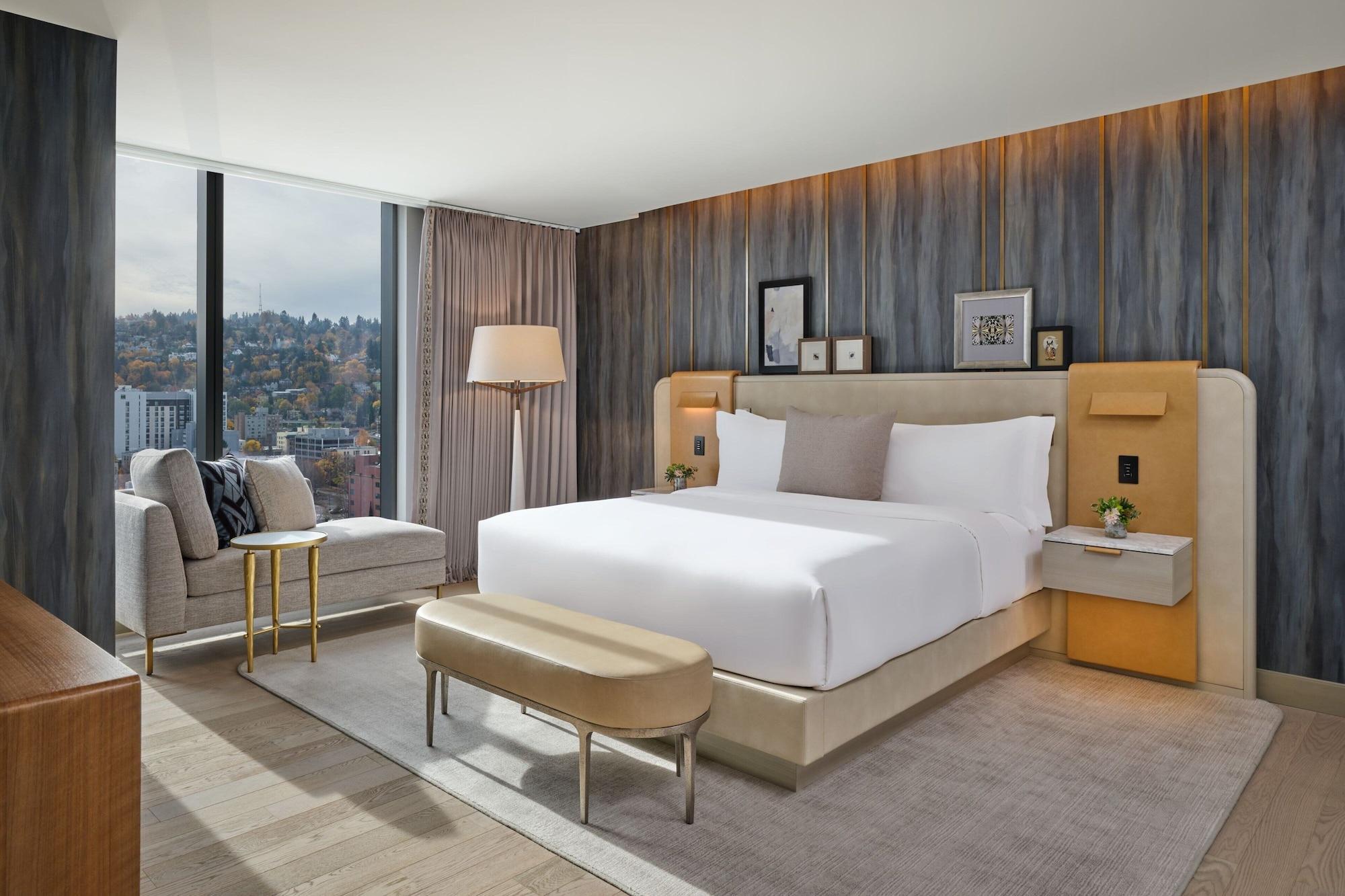 The Ritz-Carlton, Portland by null