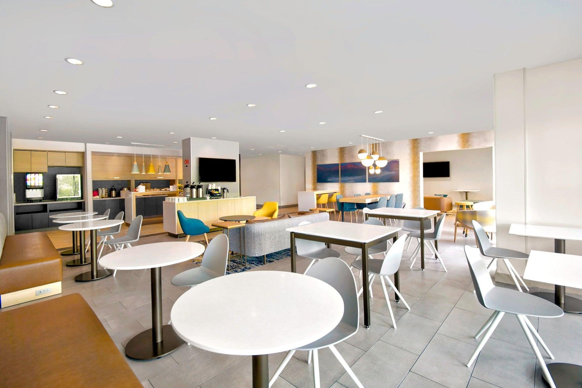 Towneplace Suites By Marriott Asheville West