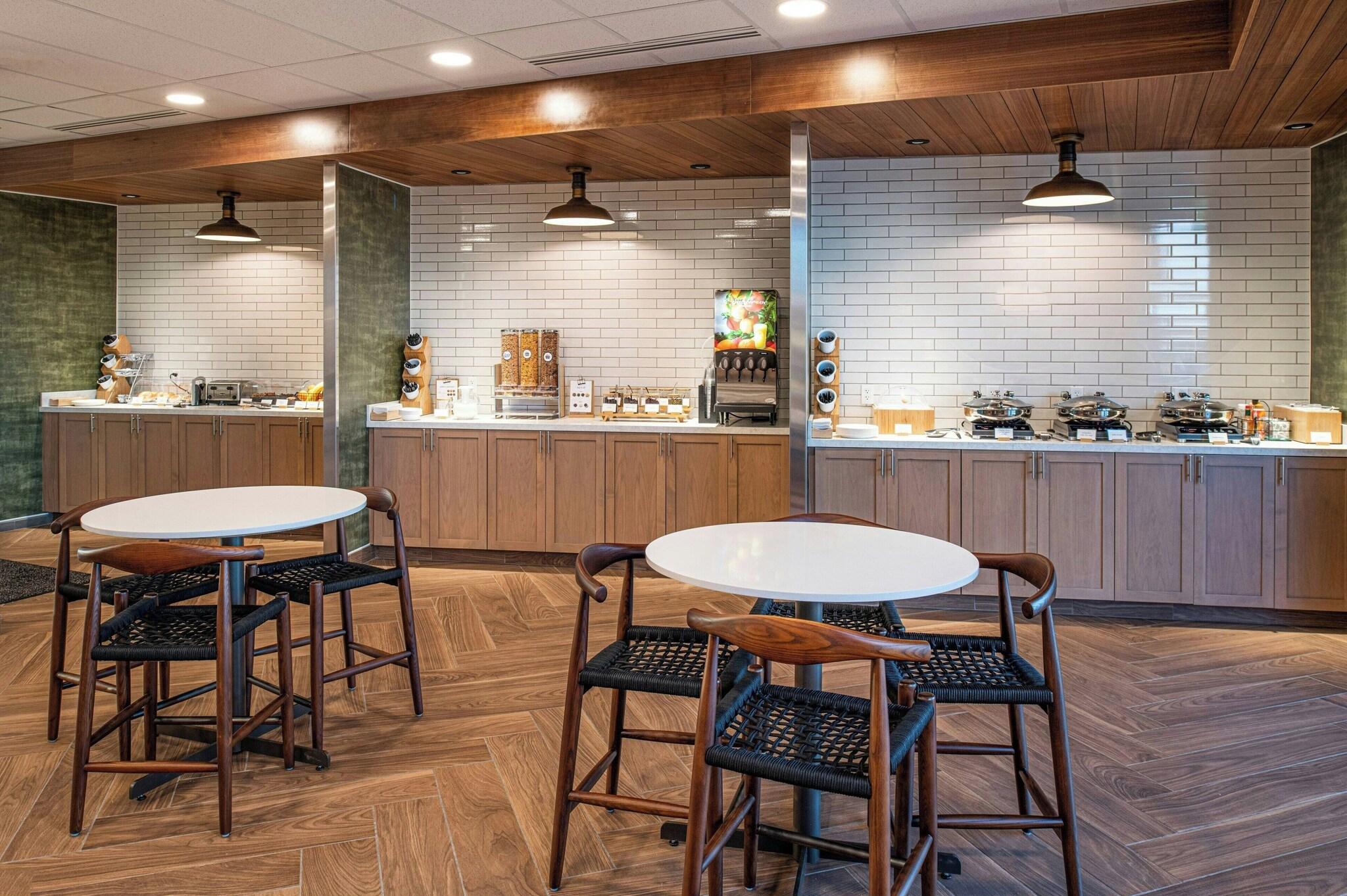 Fairfield By Marriott Inn Suites Winters Davis