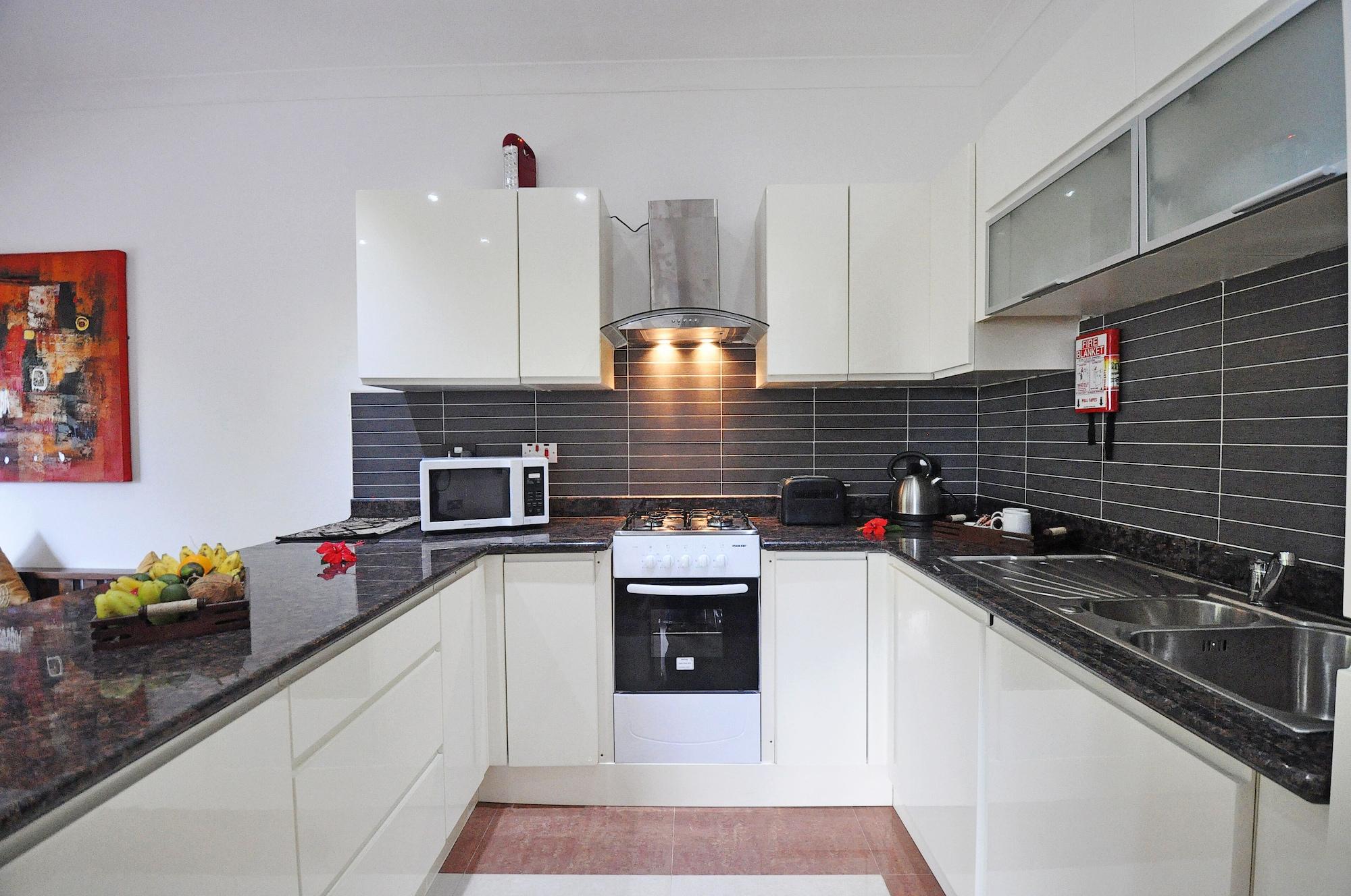 Yasad Luxury Beach Residence
