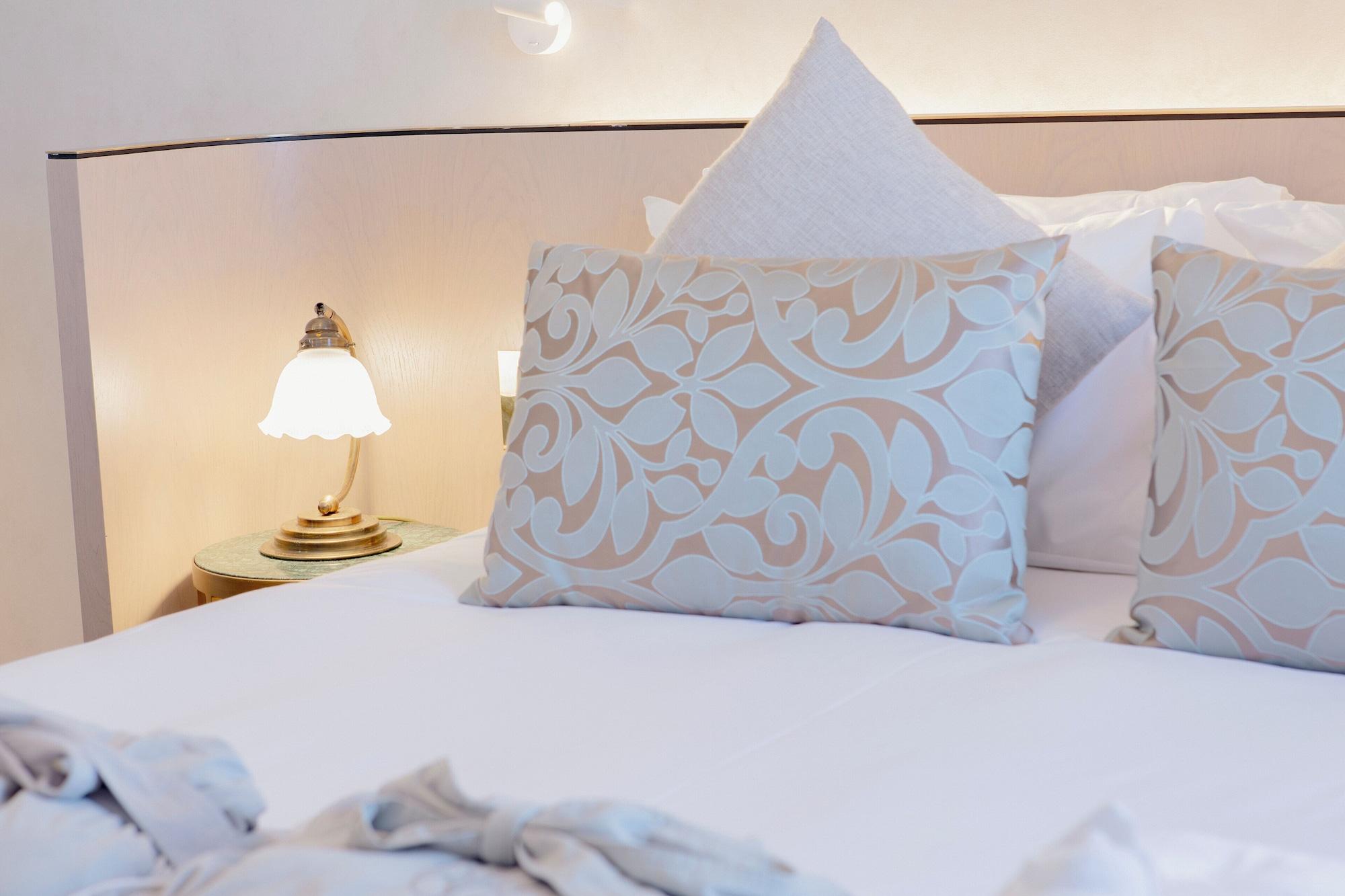 Tattersalls Boutique Hotel Armidale by null