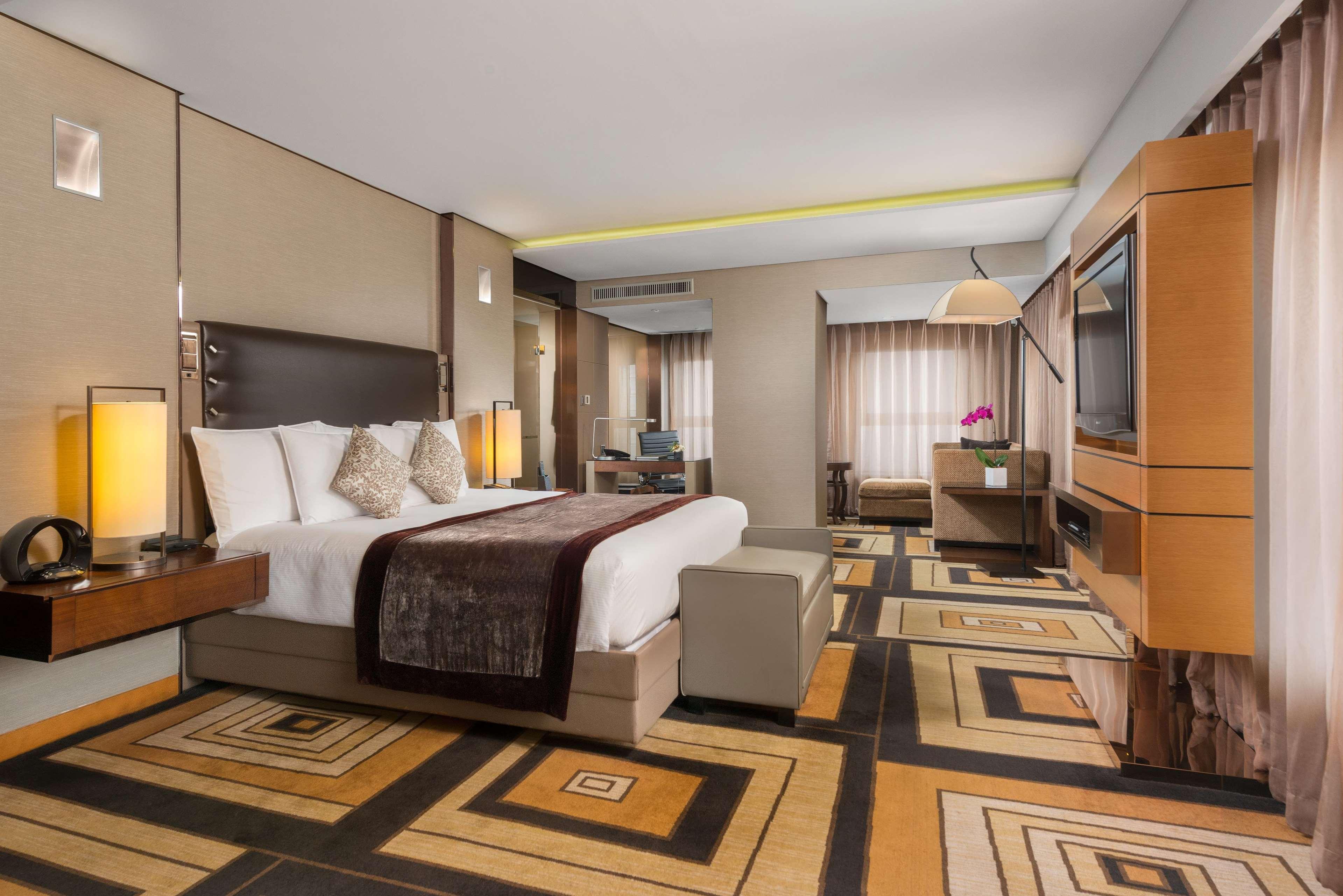 Hilton Beijing Wangfujing by null