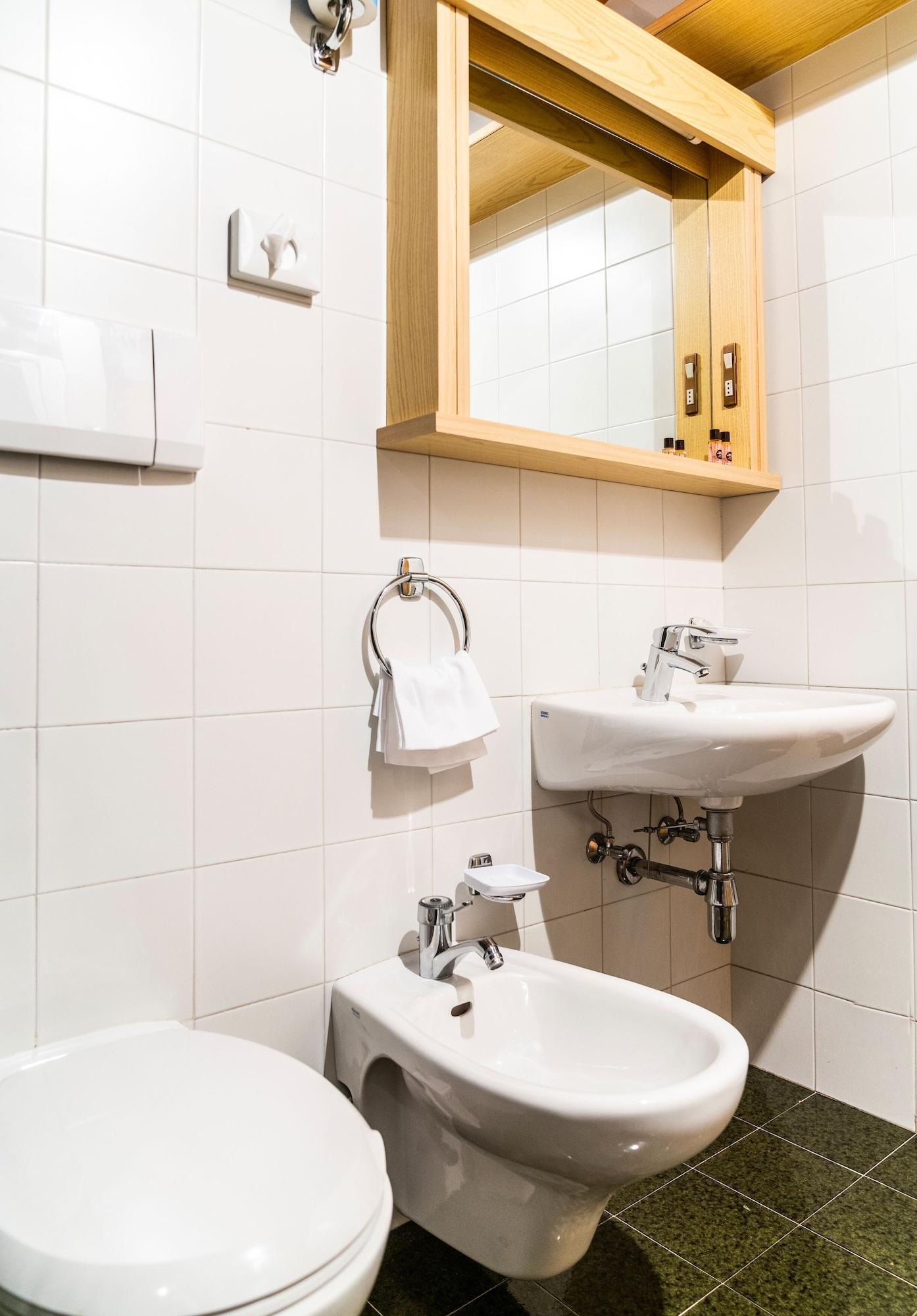 Apartments Lores