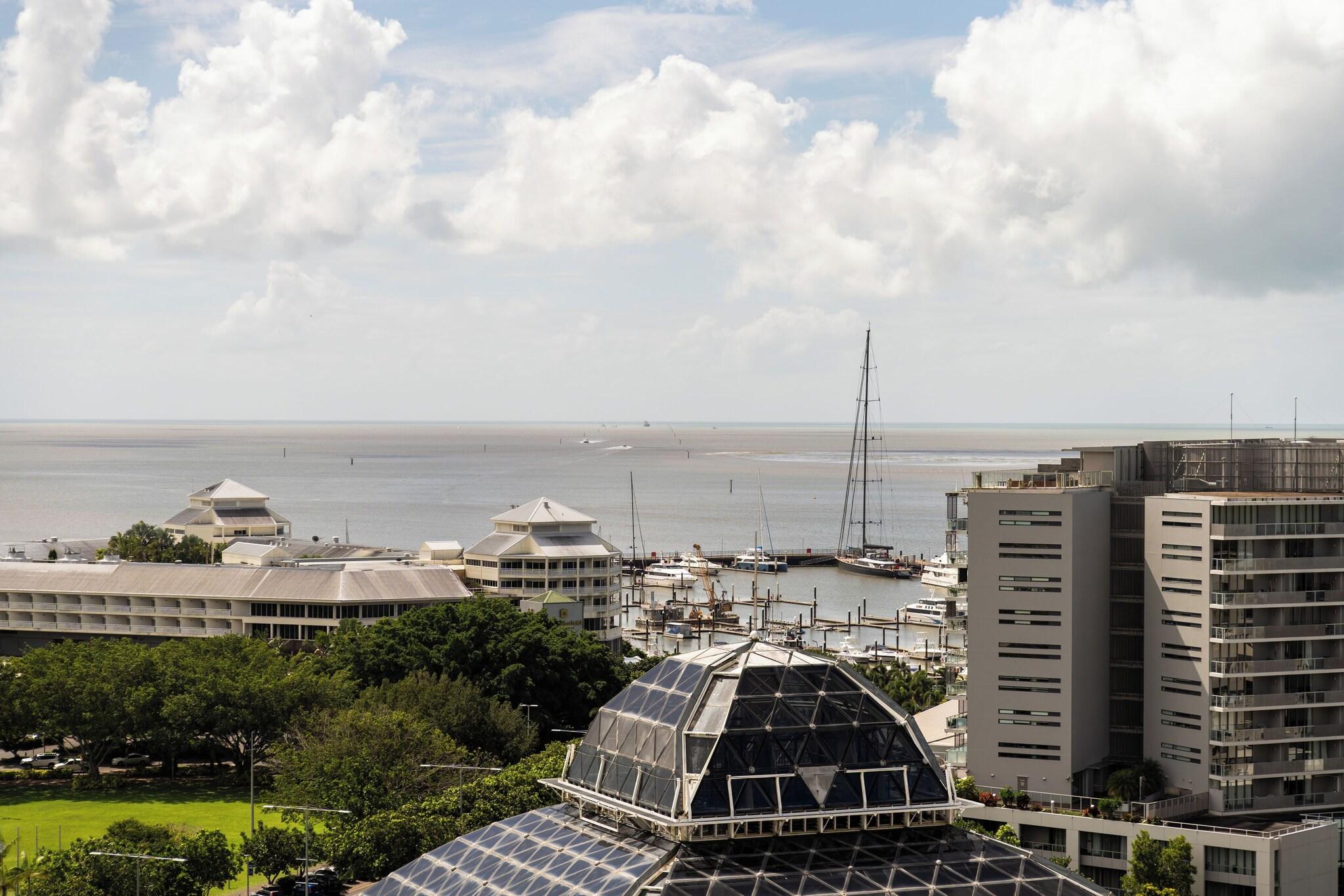 Pullman Cairns International by null