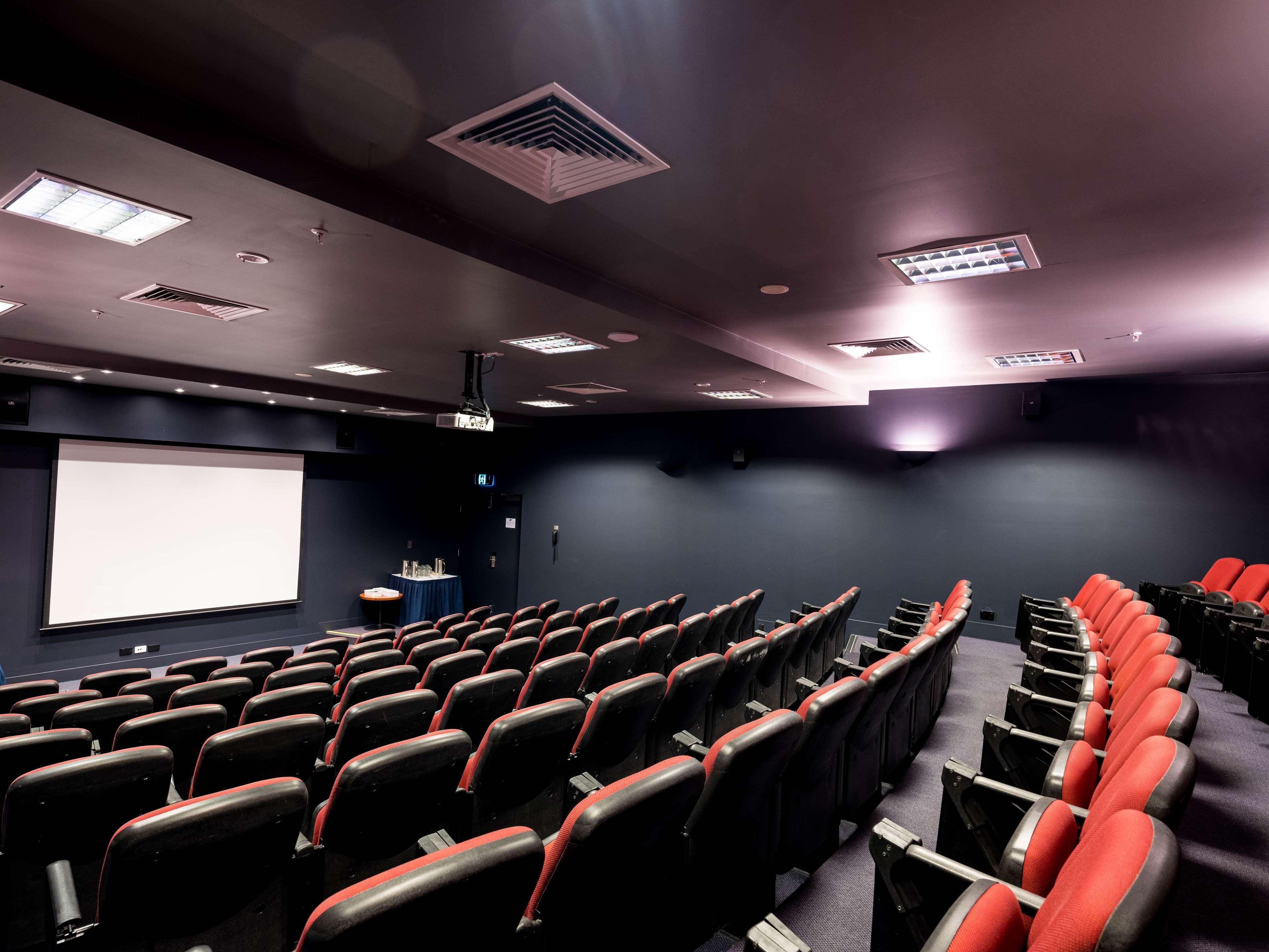 The Old Woolstore Apartment Hotel by null