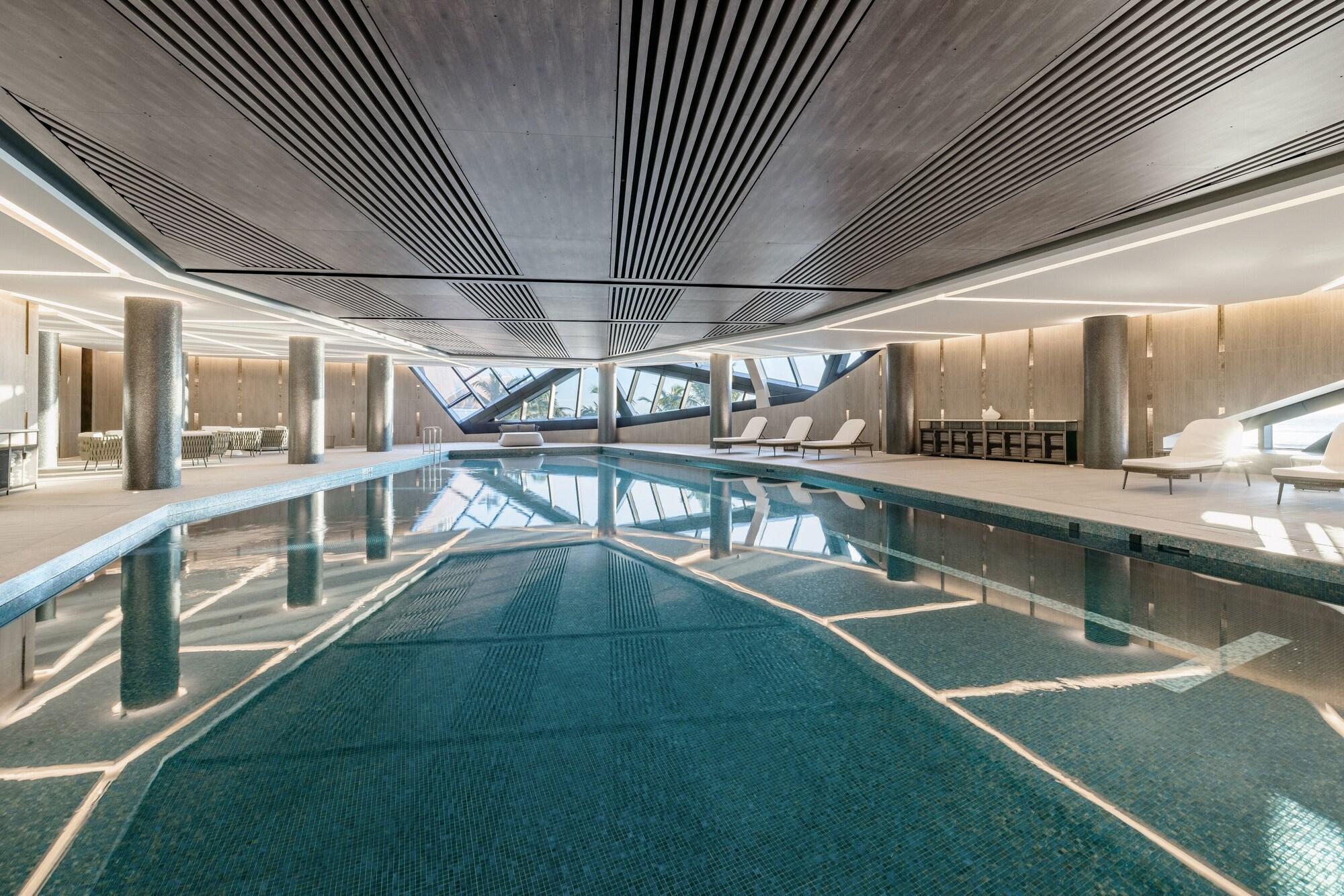 The Langham Gold Coast And Jewel Residences